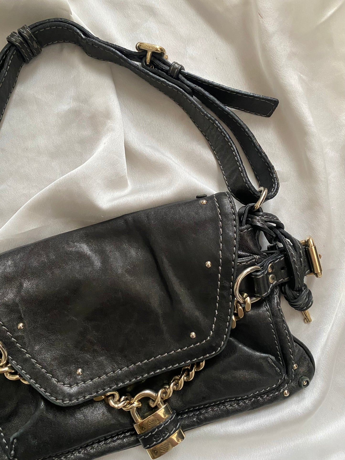 Chloé maxi lock black pochette