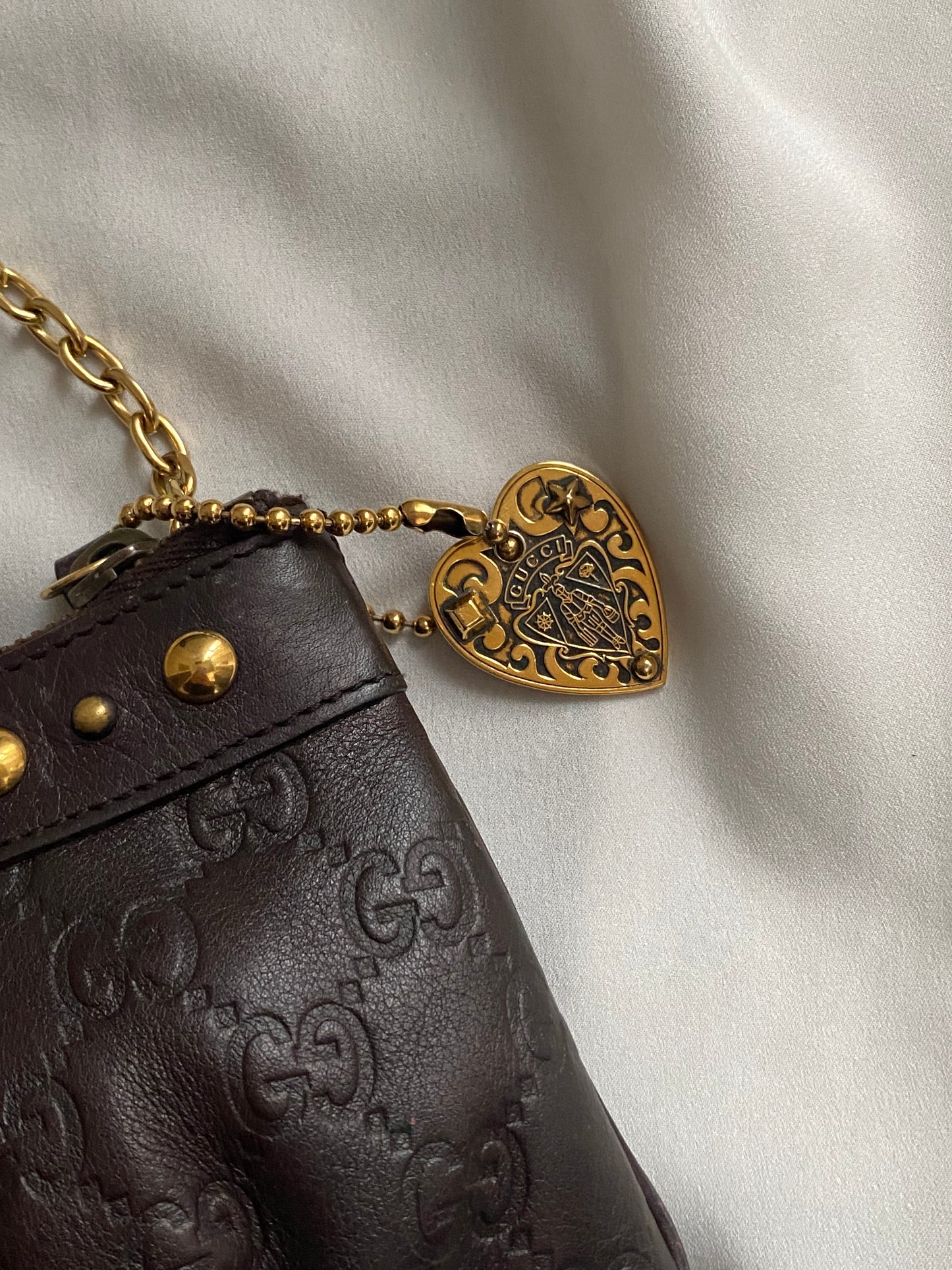 Gucci pochette chocolate brown