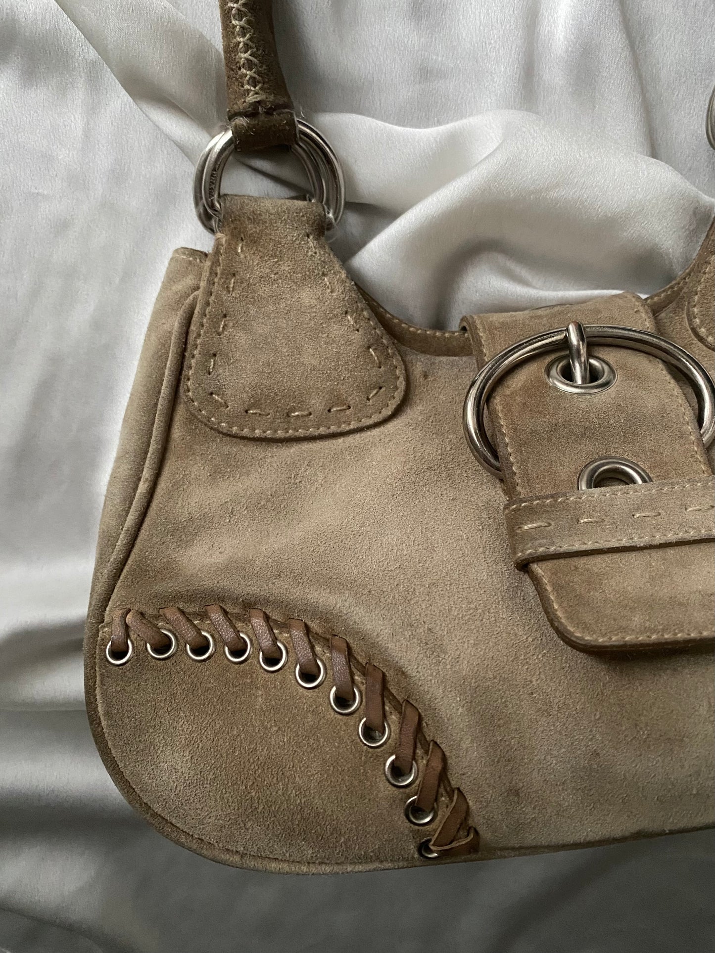 Prada moon camoscio champagne