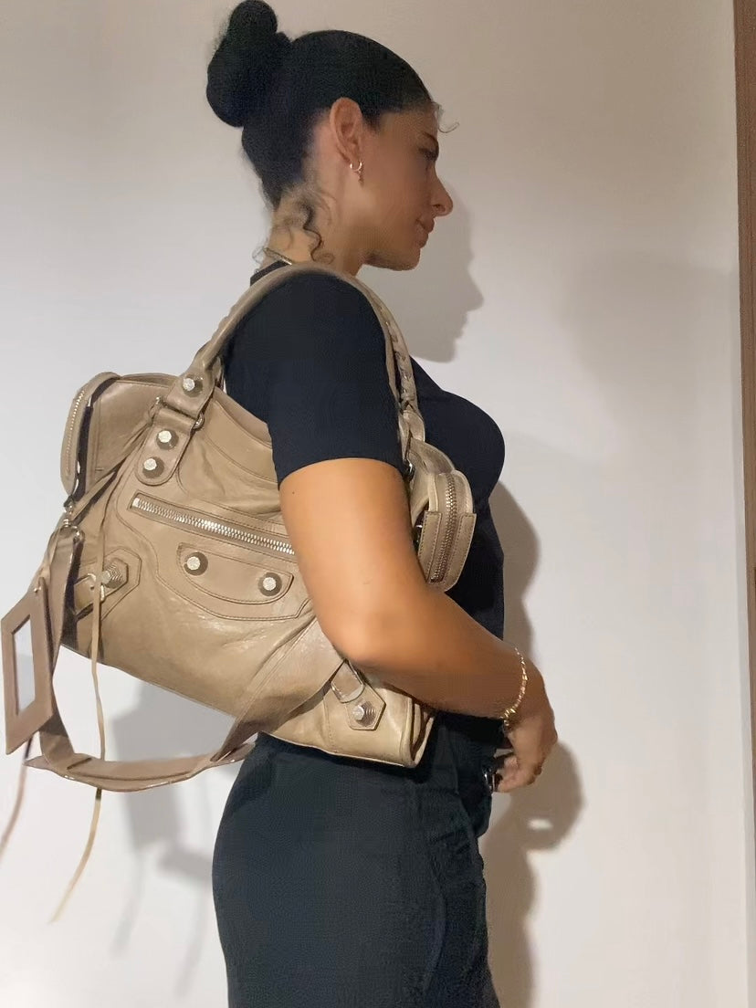 Balenciaga city seigle giant hw silver f/w 2010