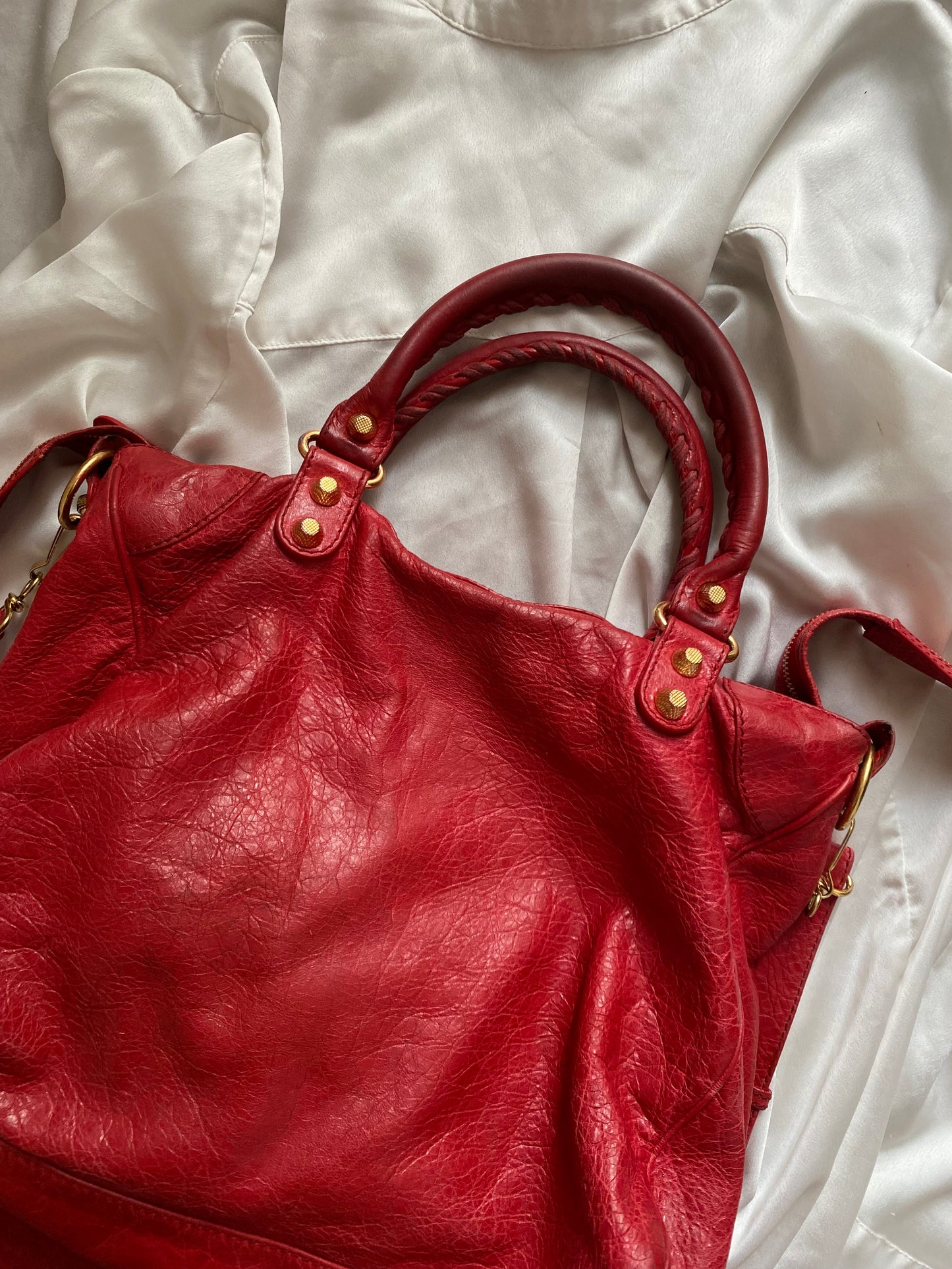 Balenciaga Velo rouge cardinal f/w 2013
