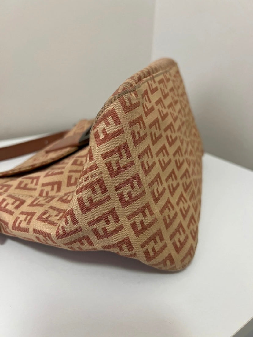 Fendi mamma double flap monogram rosa