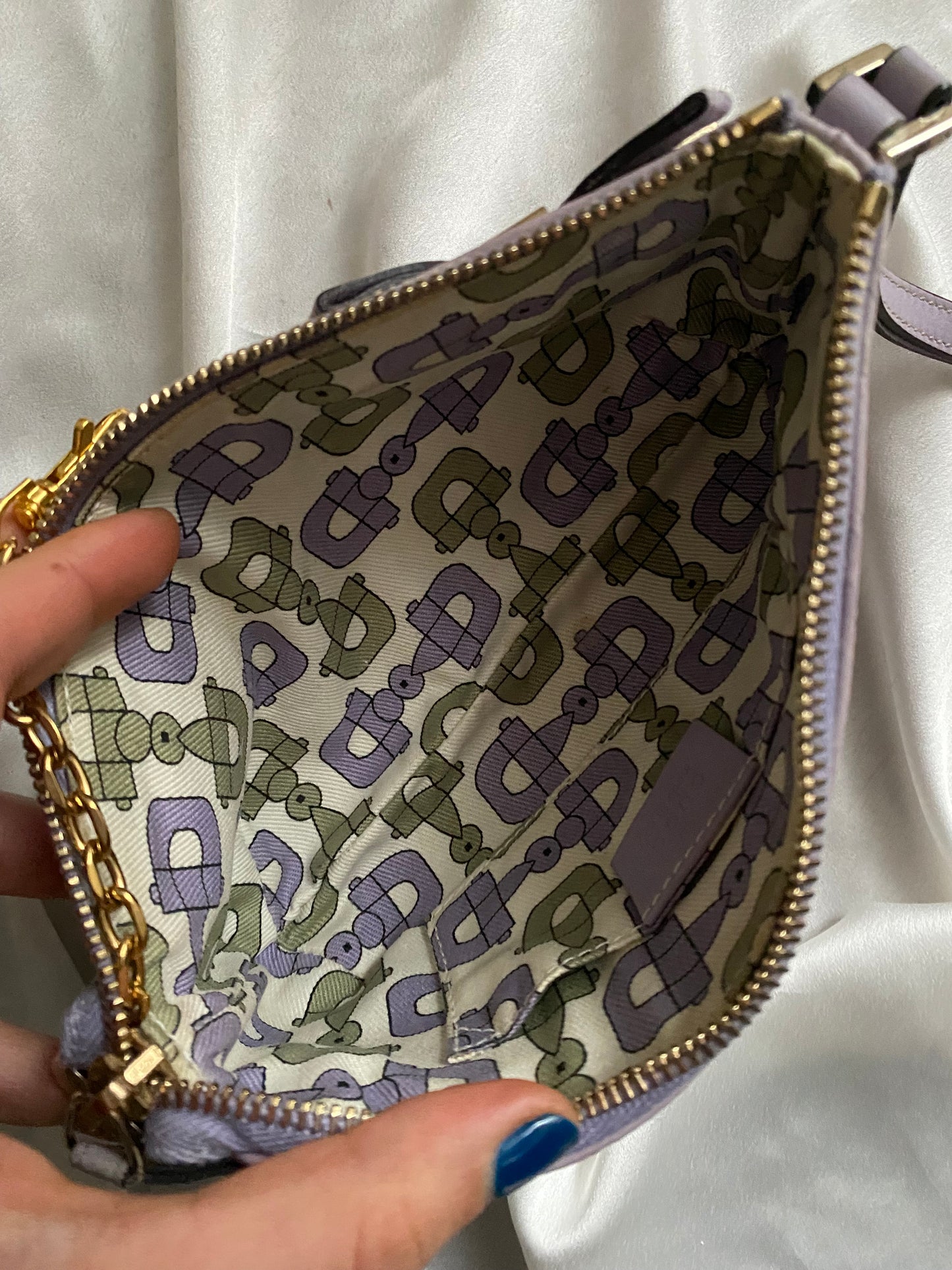 Gucci pochette monogram lilac