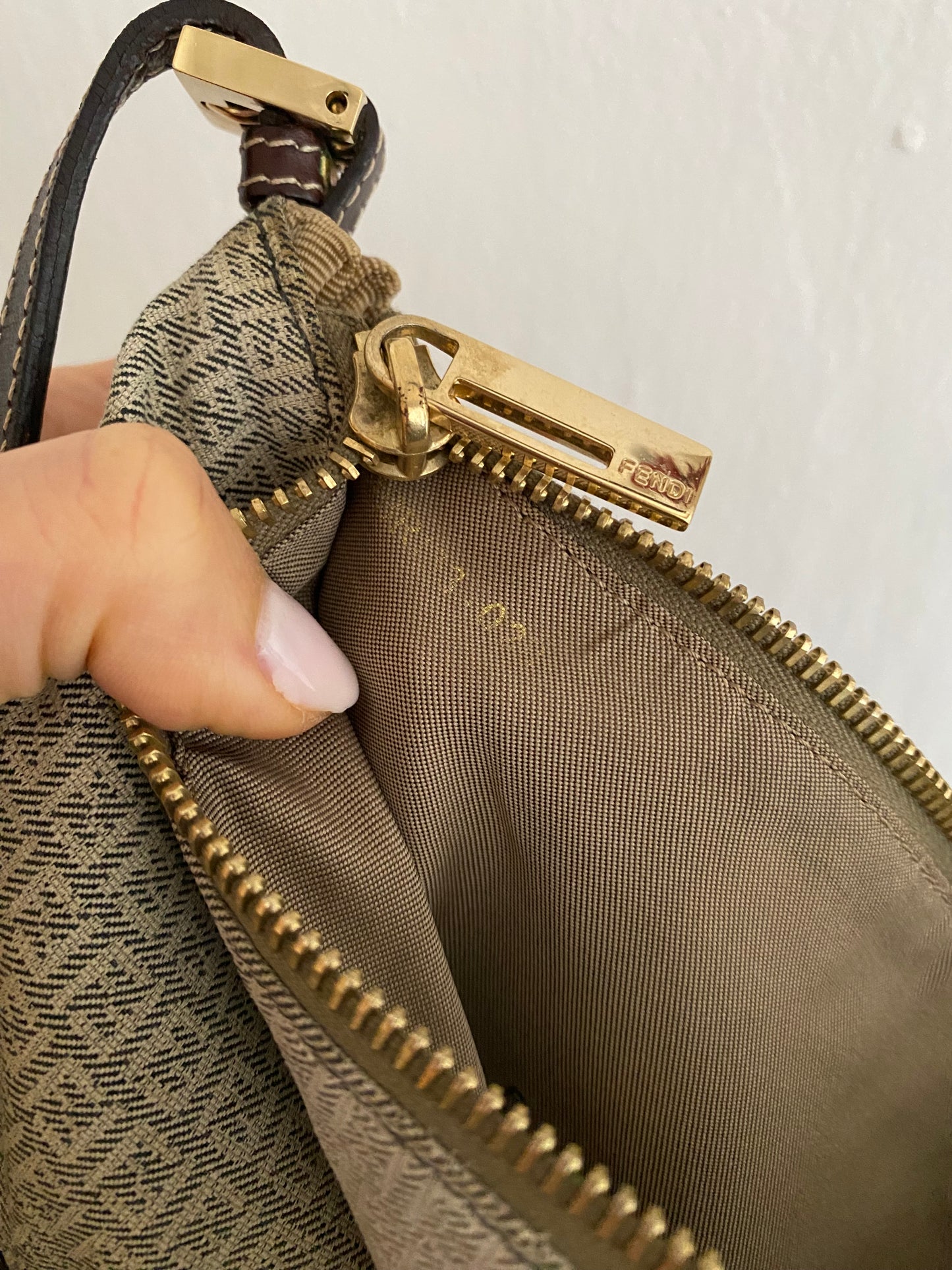Fendi baguette half moon faded beige