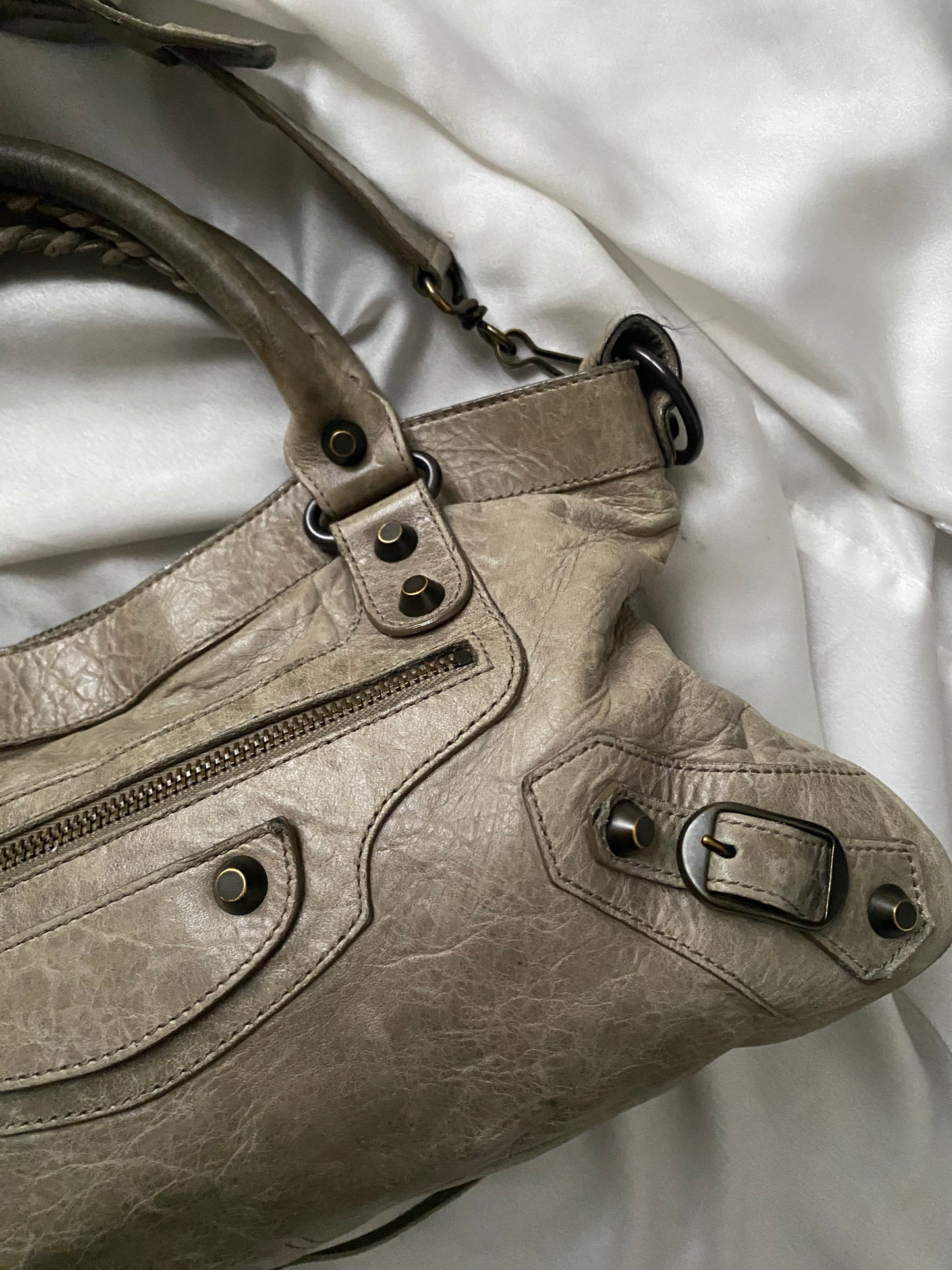 Balenciaga first galet