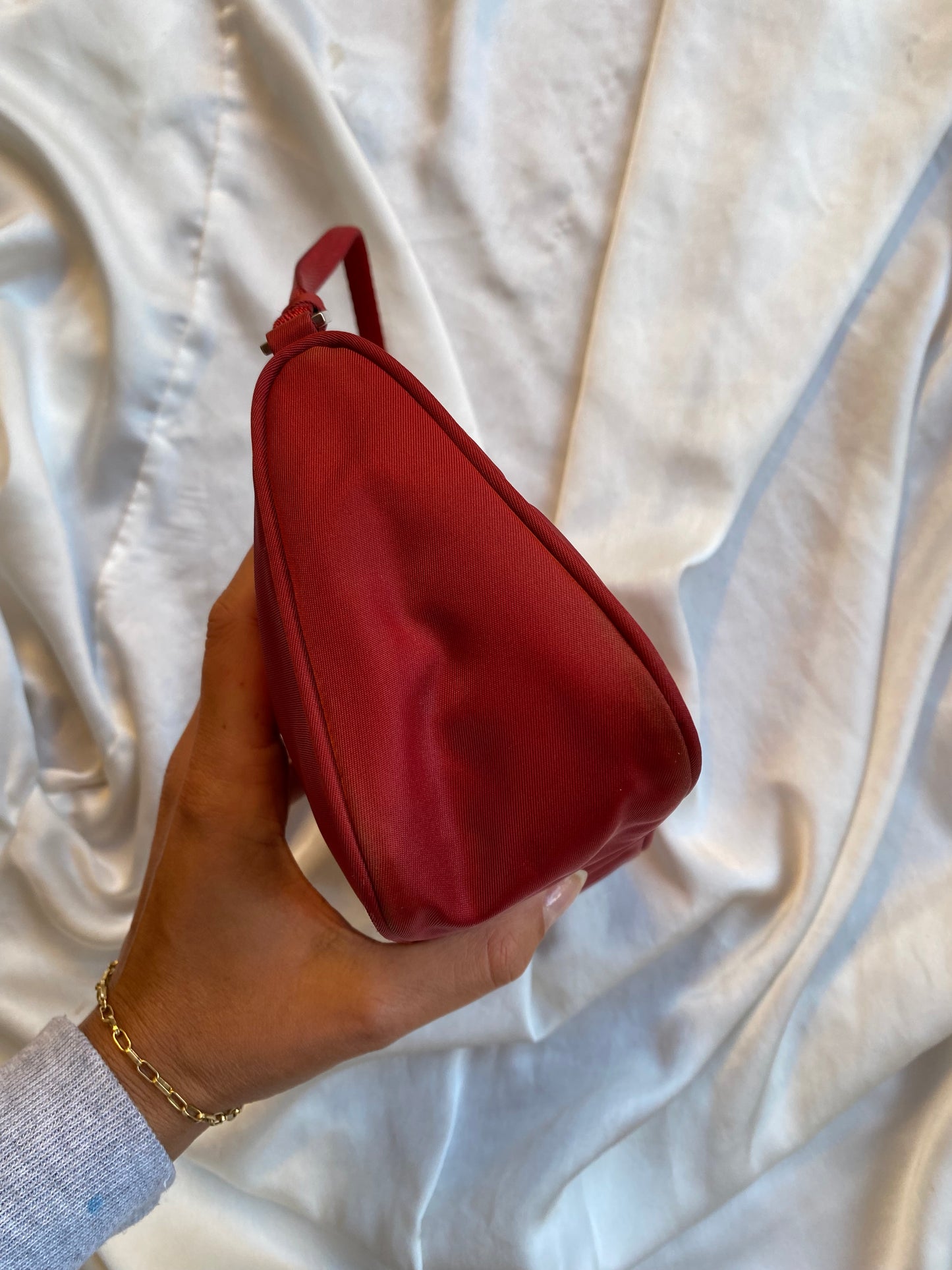 Prada hobo 2002 red