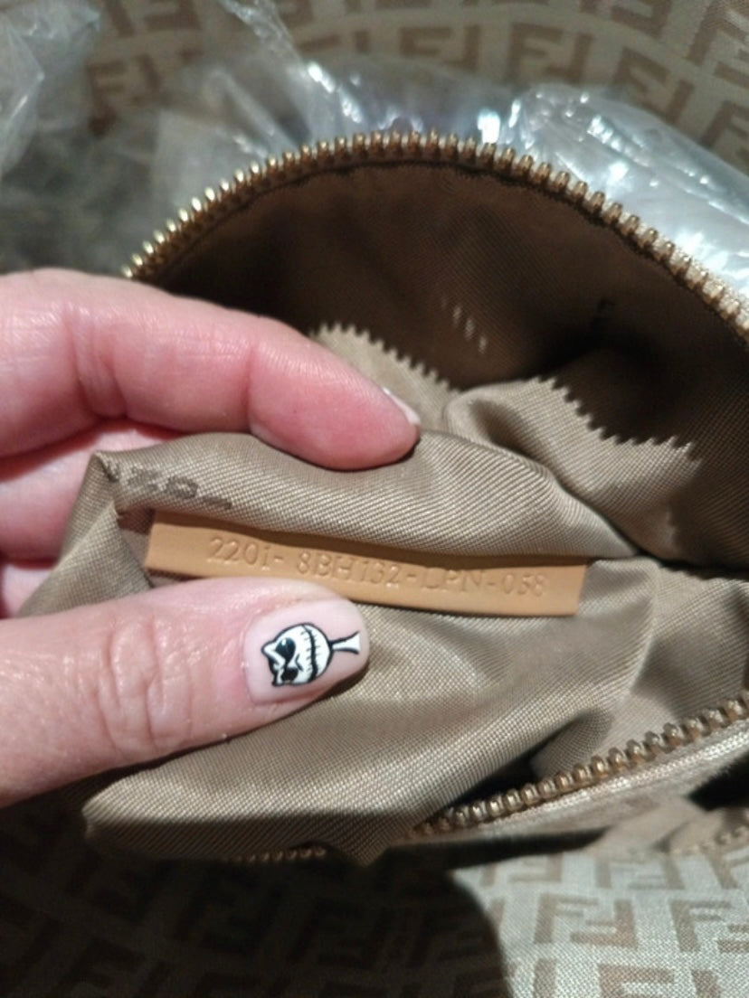 Fendi tote zucchino beige