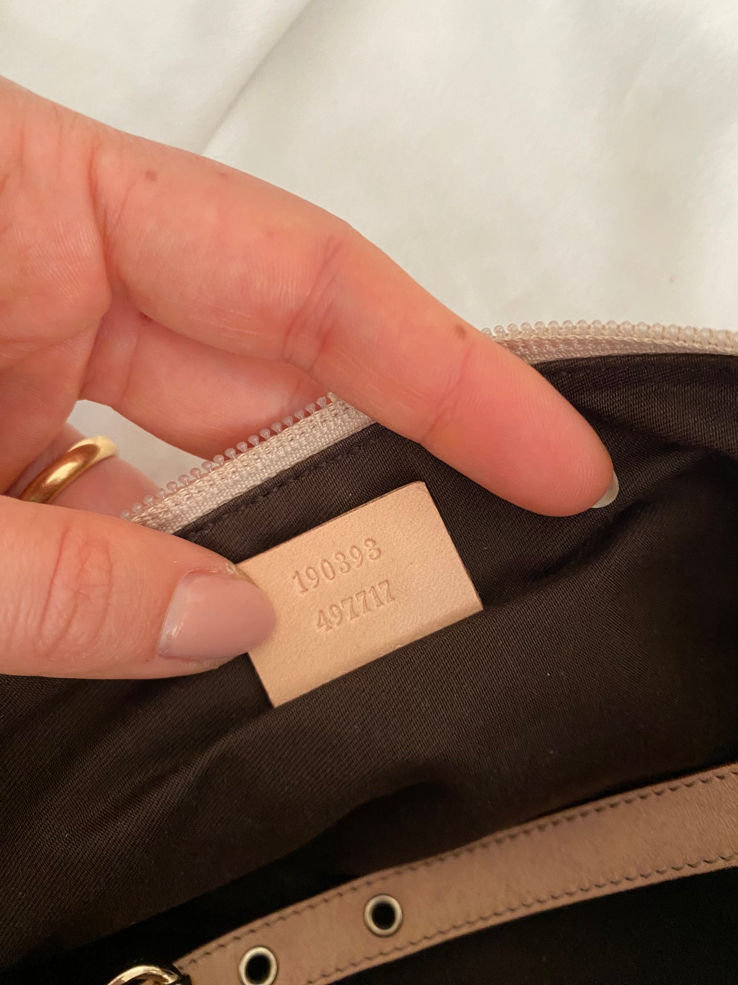 Gucci pretty boat oro rosa