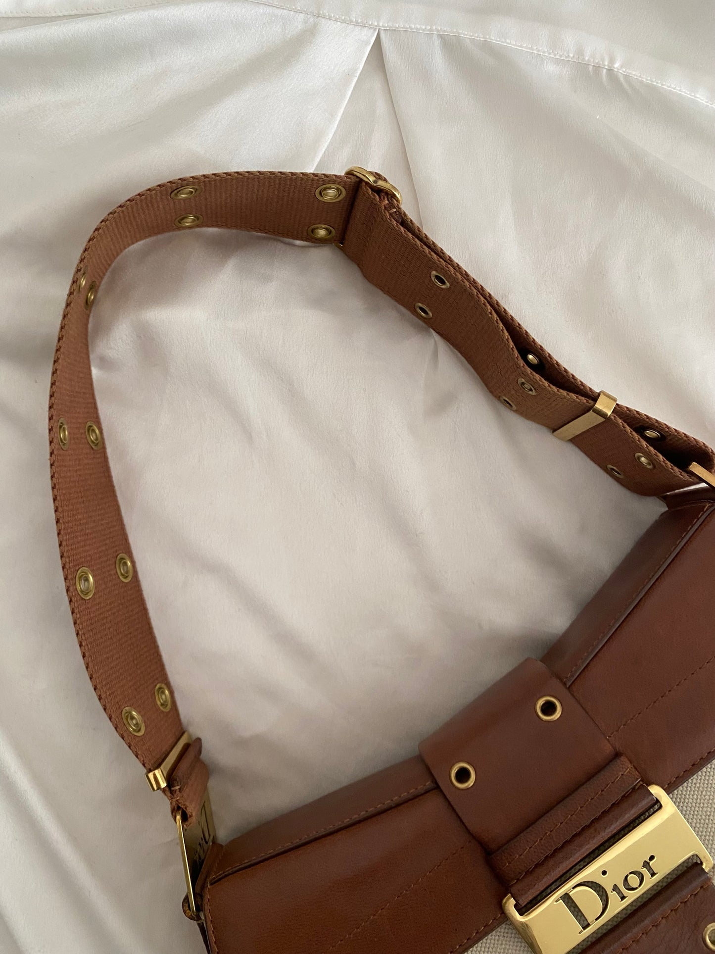 Dior columbus street chic beige