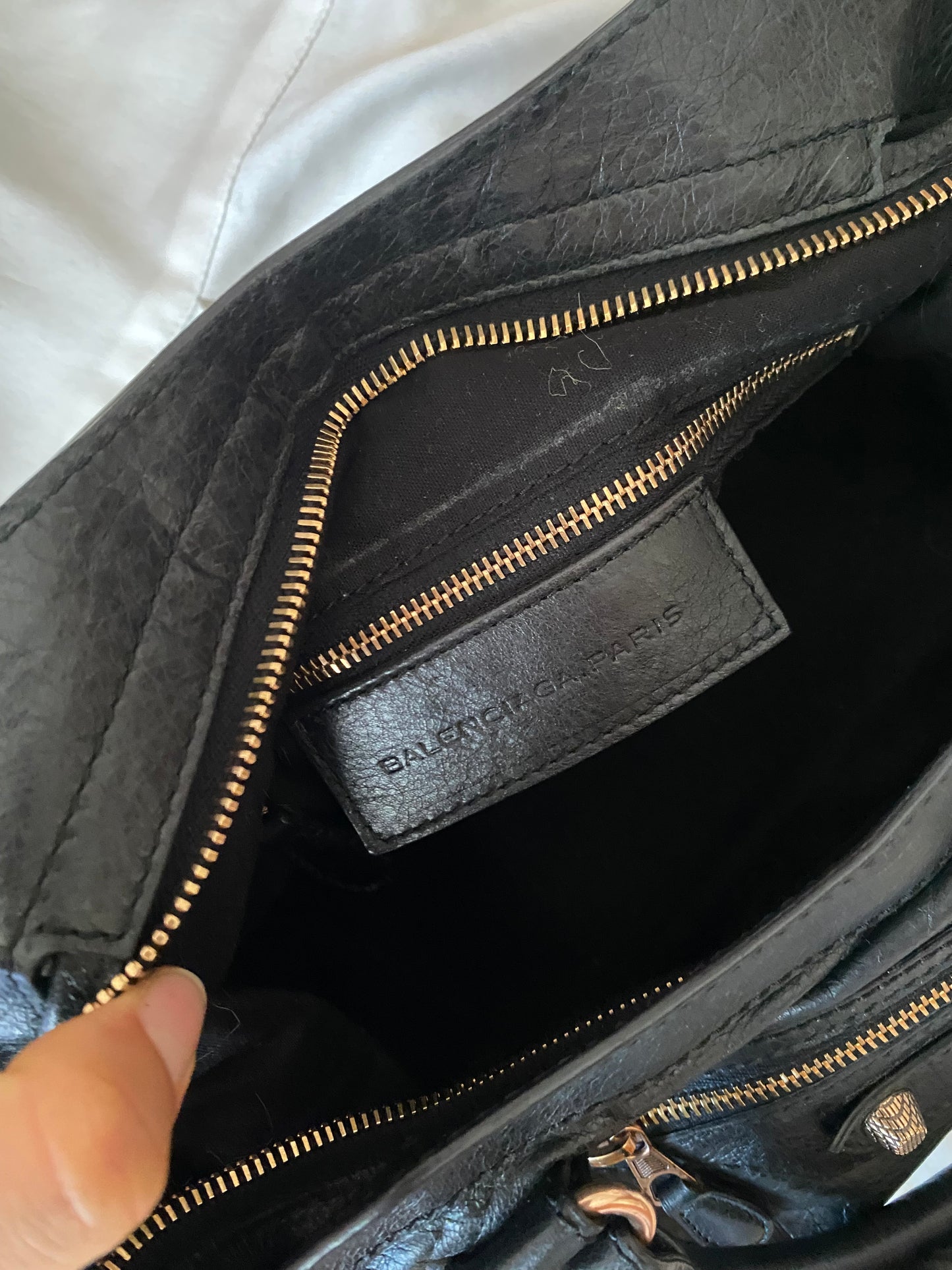 Balenciaga town black