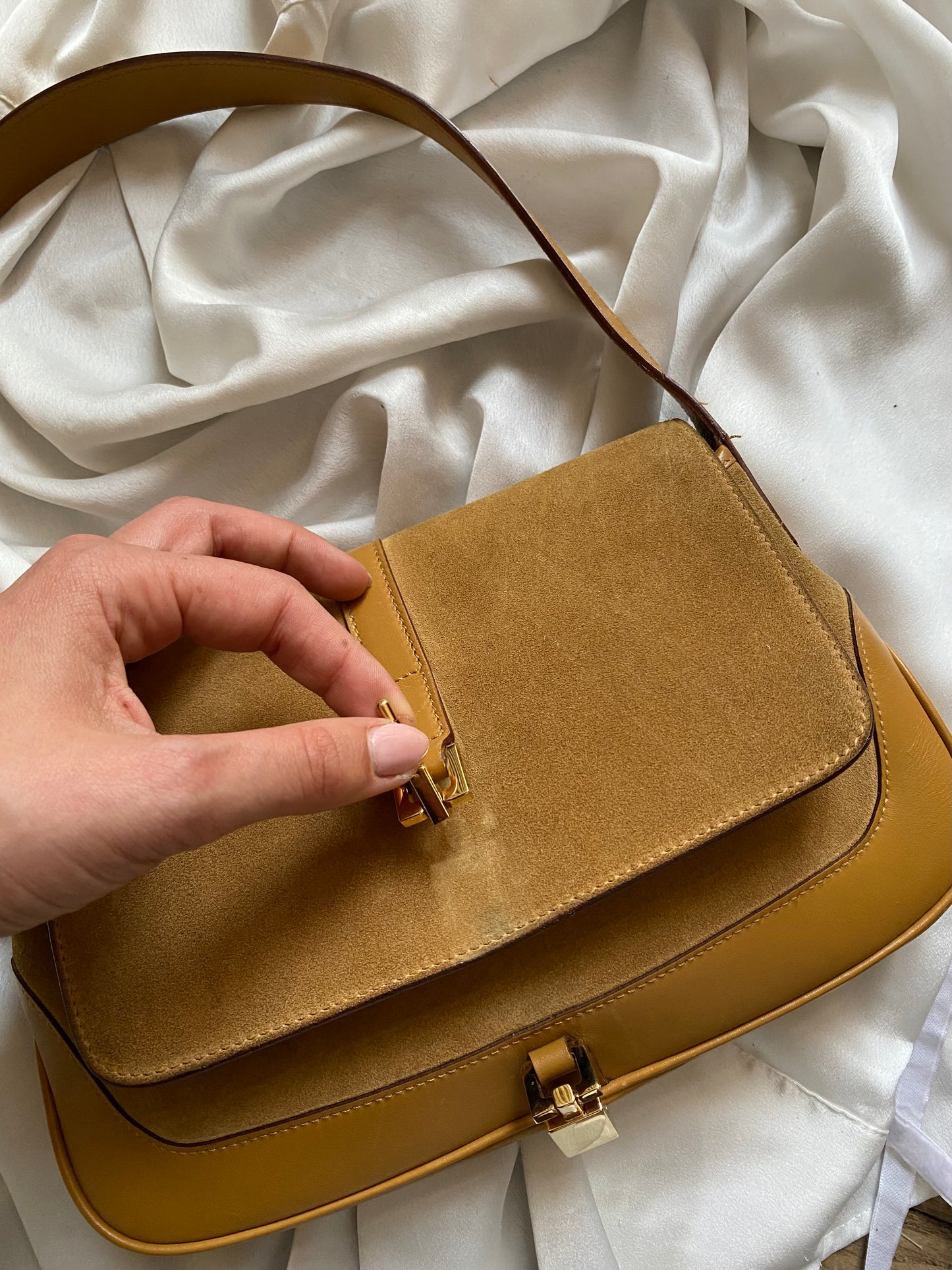 Gucci Jackie camoscio