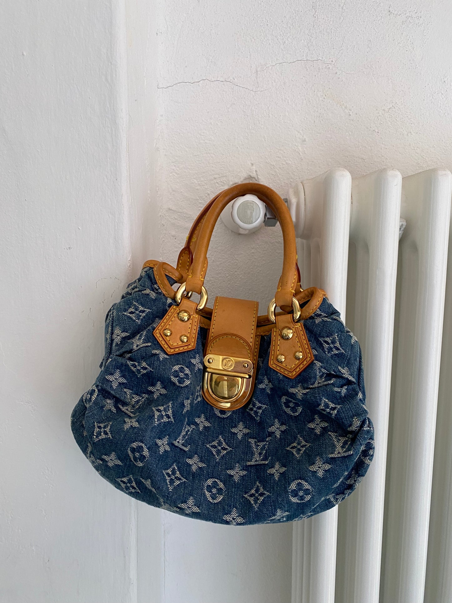 Louis Vuitton pleaty in denim