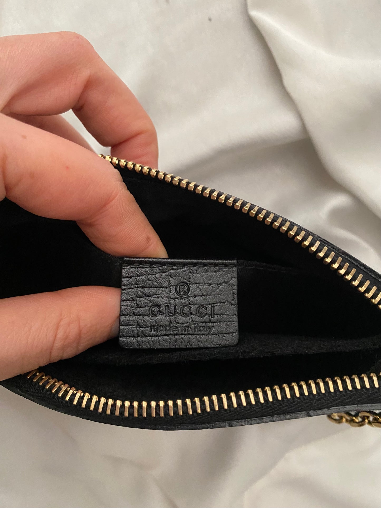 Gucci pochette monogram nero web
