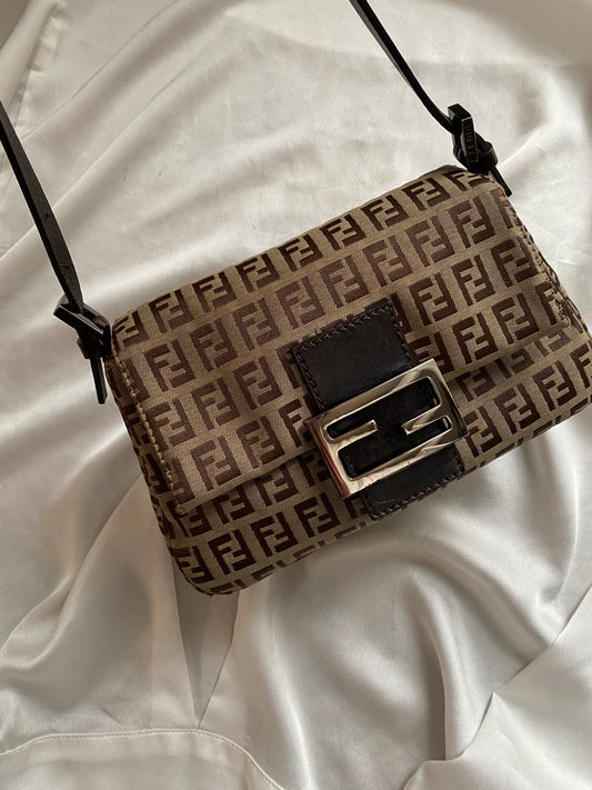 Fendi mini mamma monogram zucchino beige