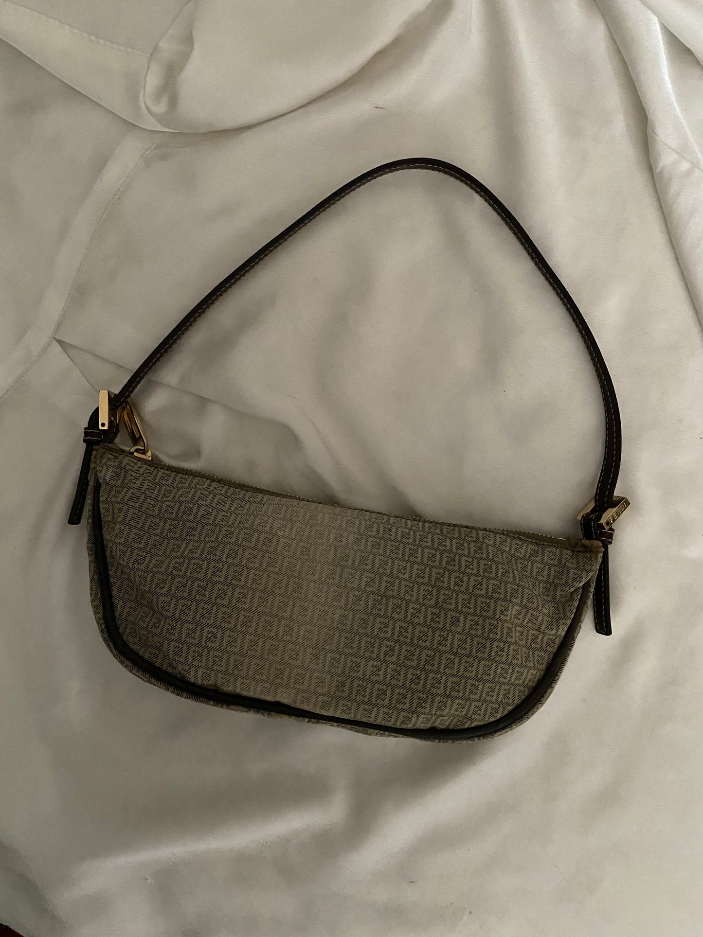 Fendi baguette half moon faded beige