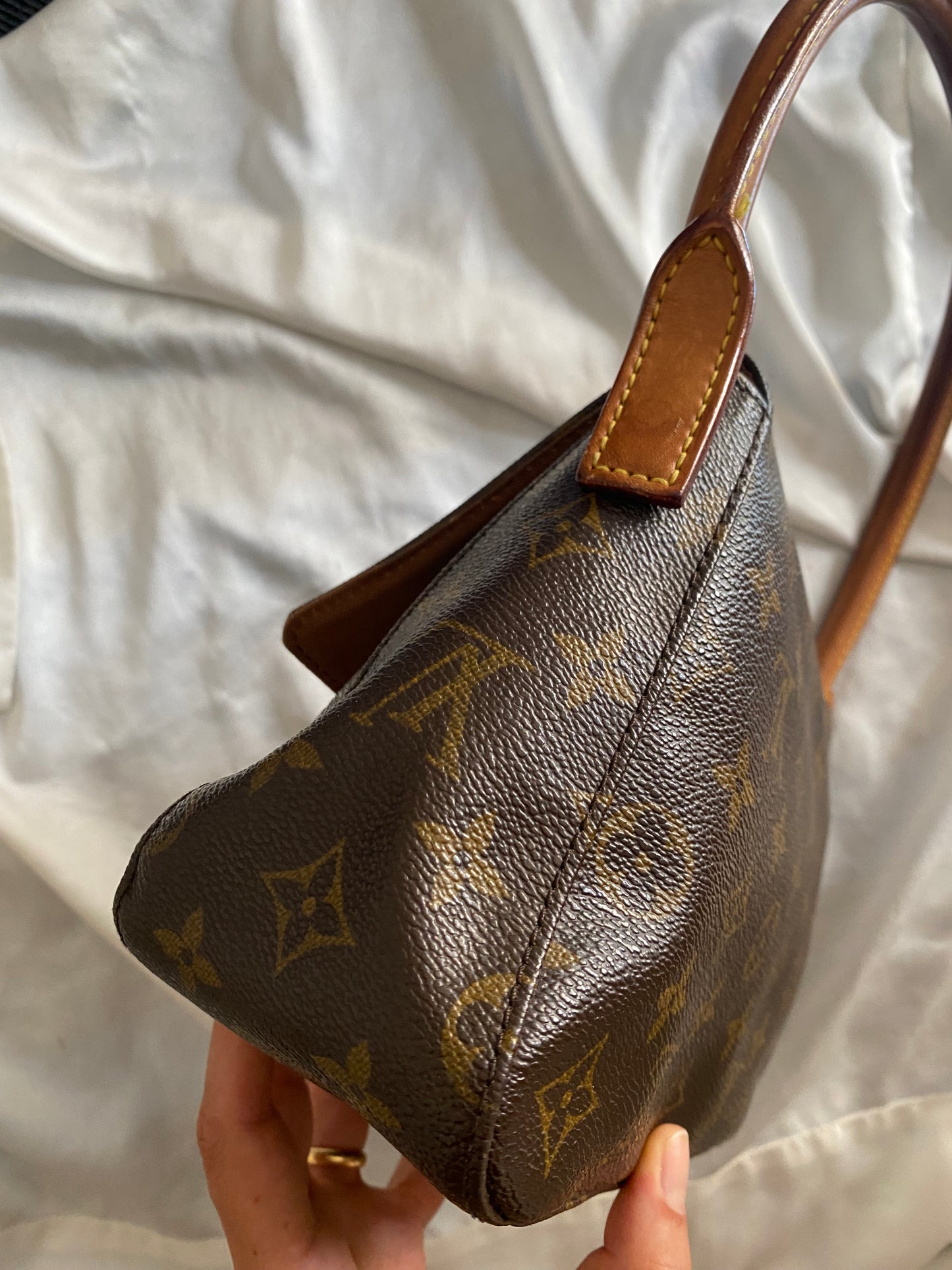 Louis Vuitton Mini Looping