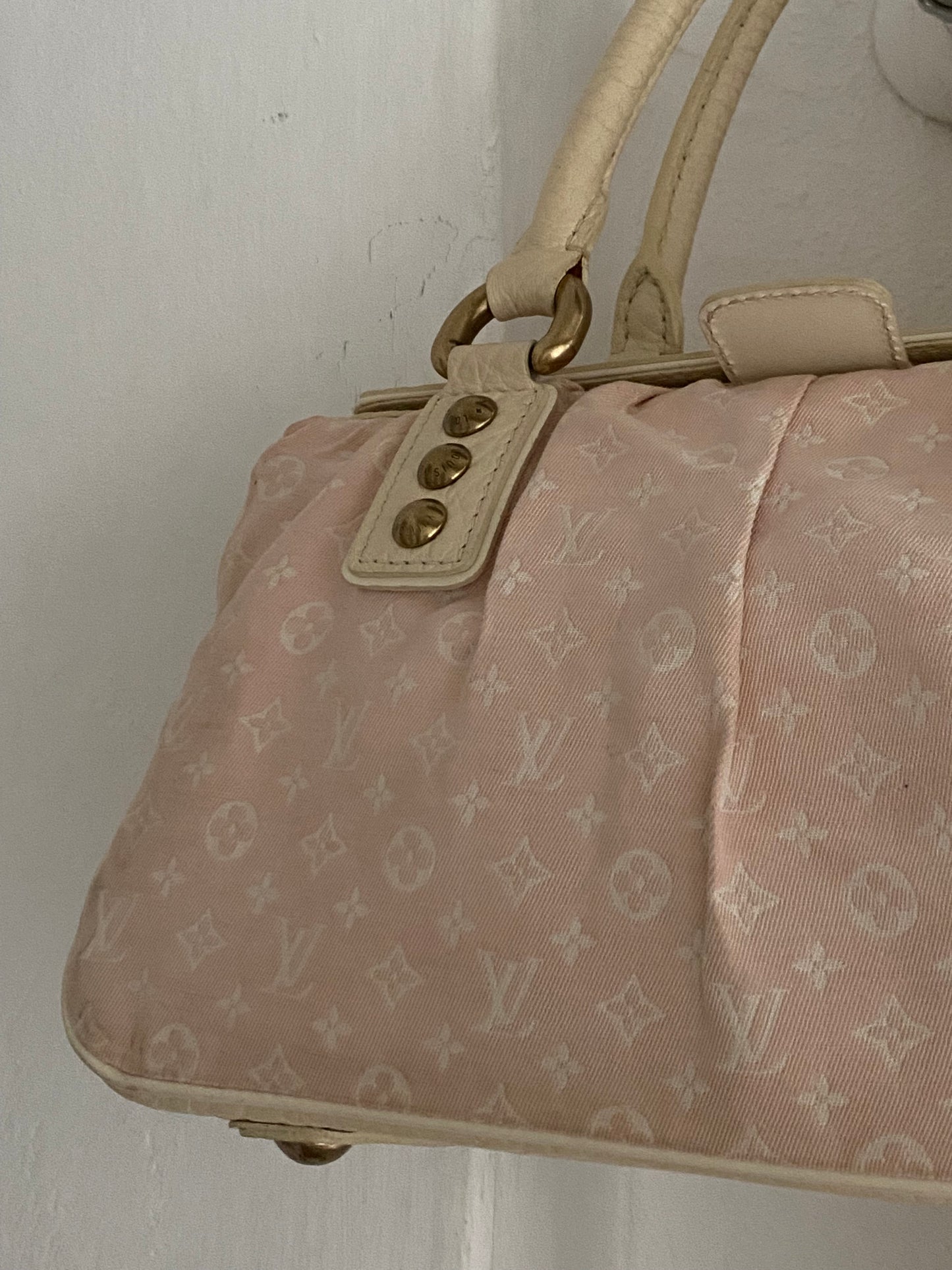 Louis Vuitton Mini Lin Trapeze PM denim rosa