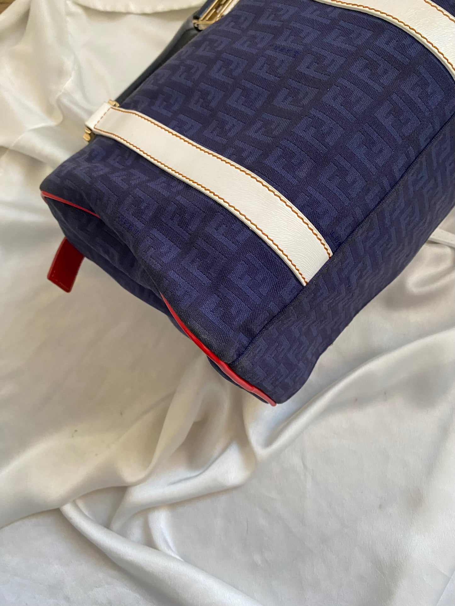 Mini bauletto Fendi monogram zucchino French flag