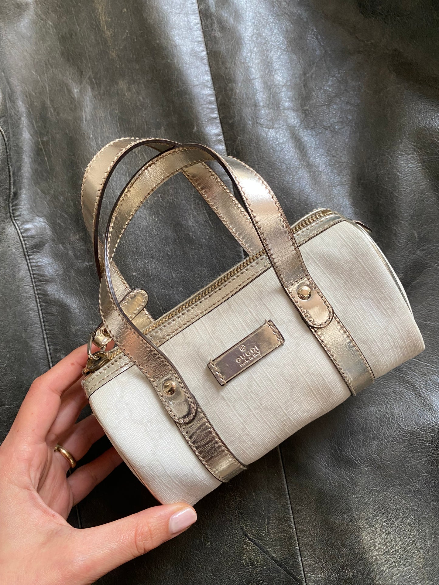 Gucci mini boston supreme joy argento