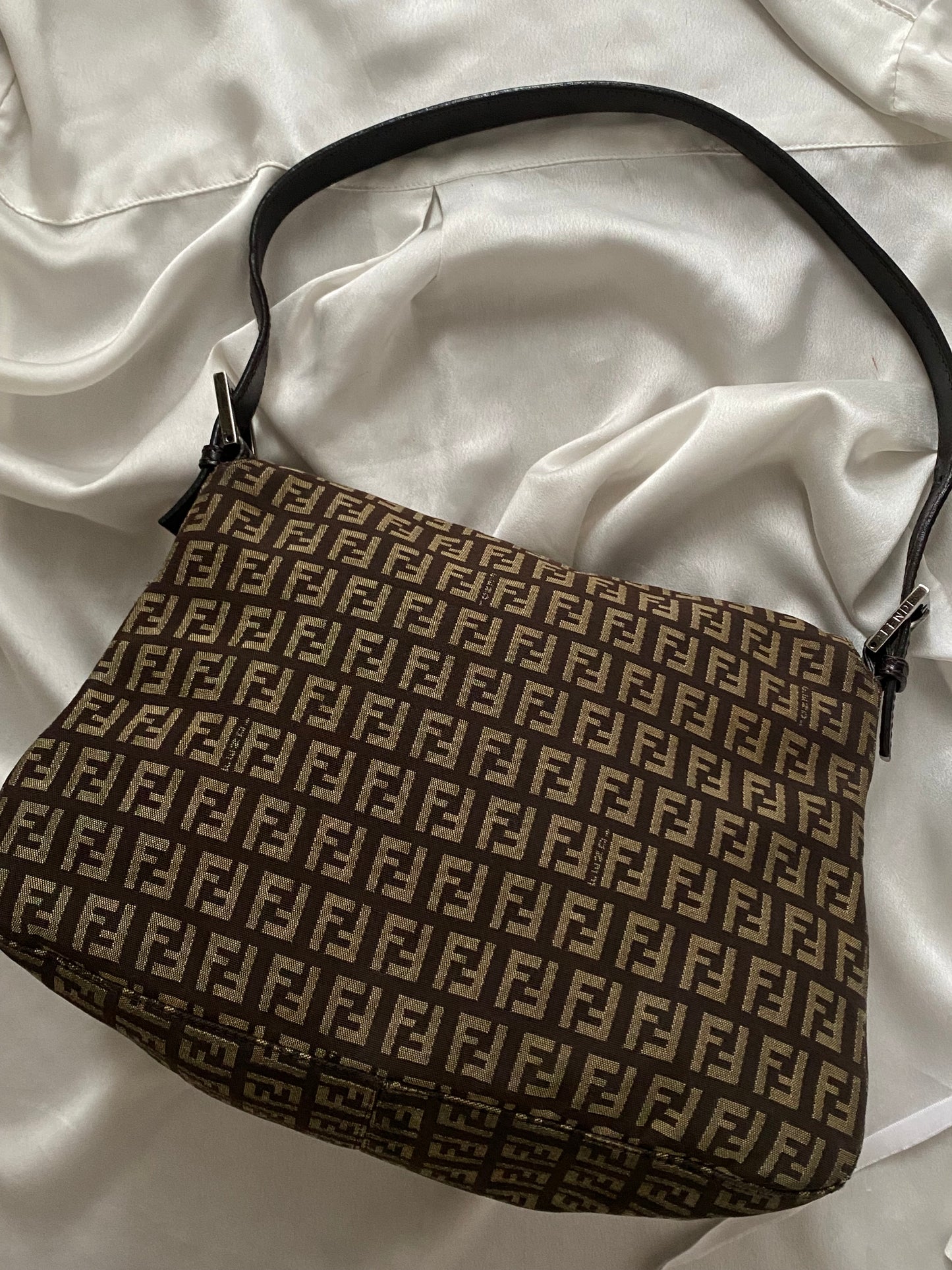 Fendi mamma baguette zucchino brown