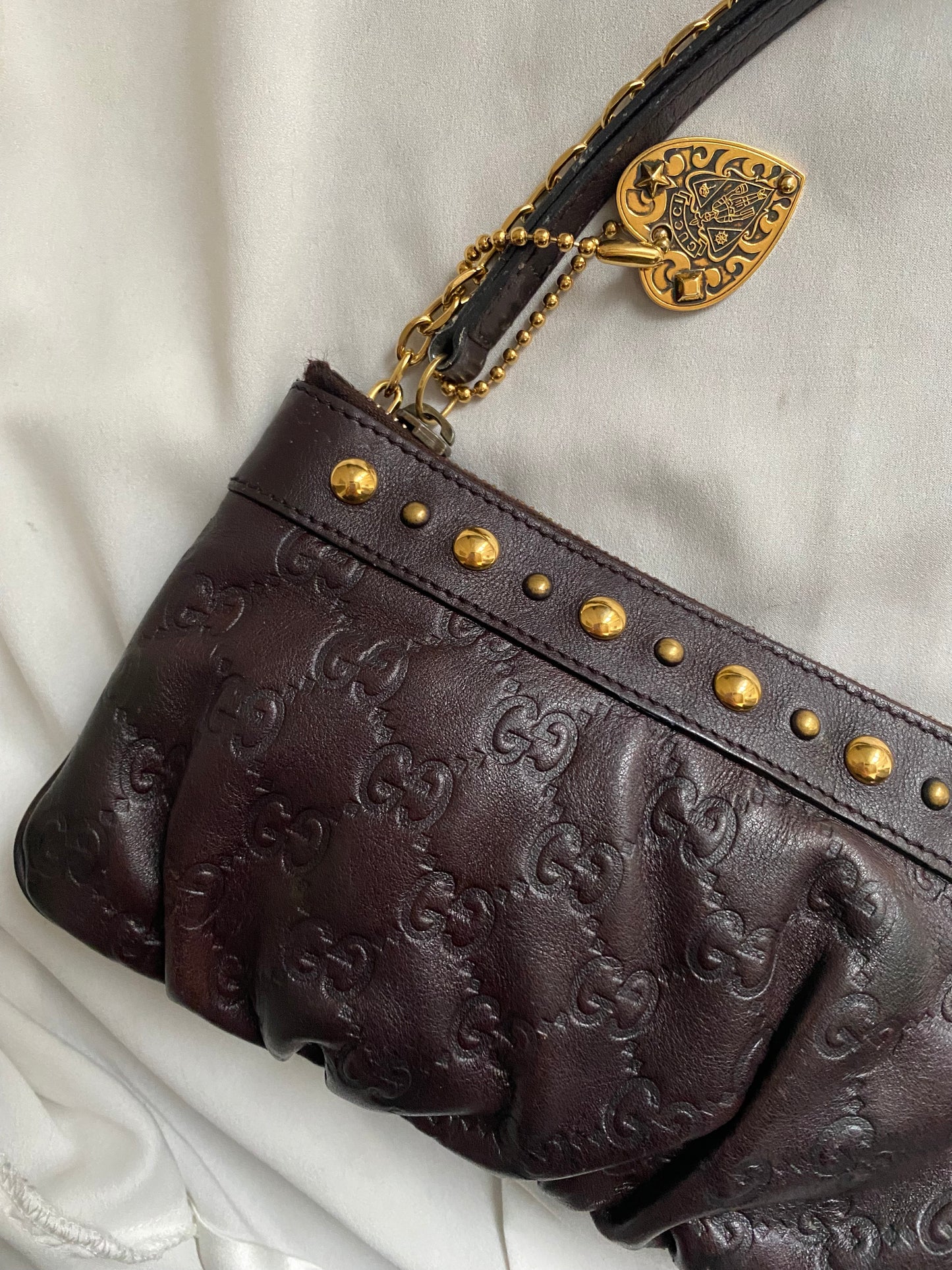 Gucci pochette chocolate brown