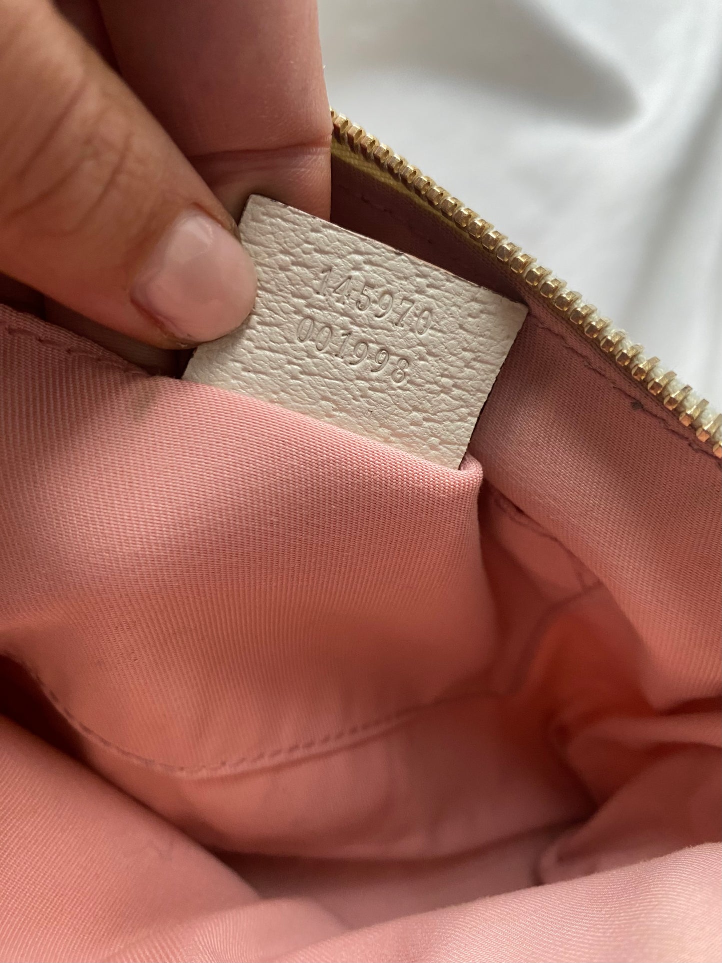 Gucci sherry line pochette monogram rosa