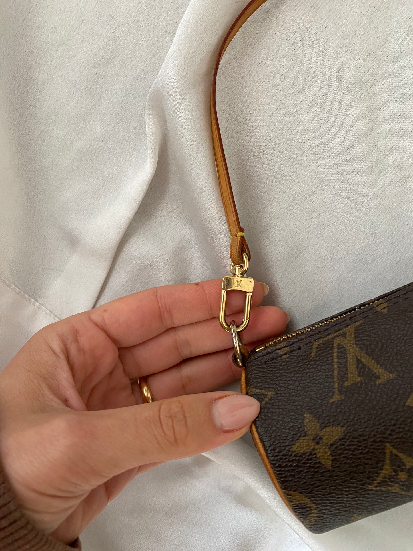 Louis Vuitton mini papillon