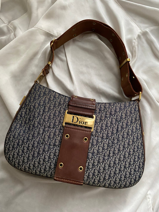 Dior columbus monogram