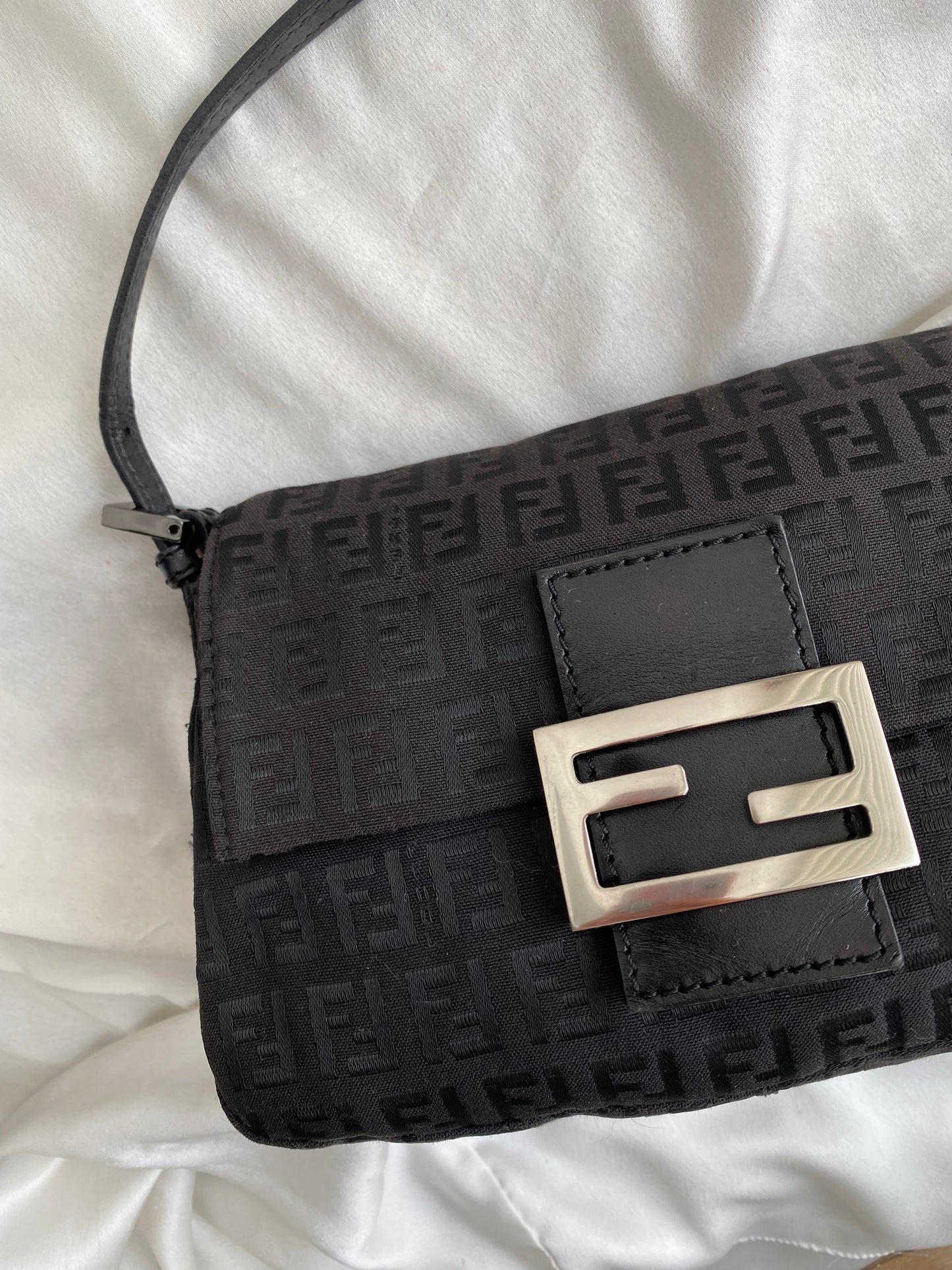 Fendi mini mamma baguette monogram black