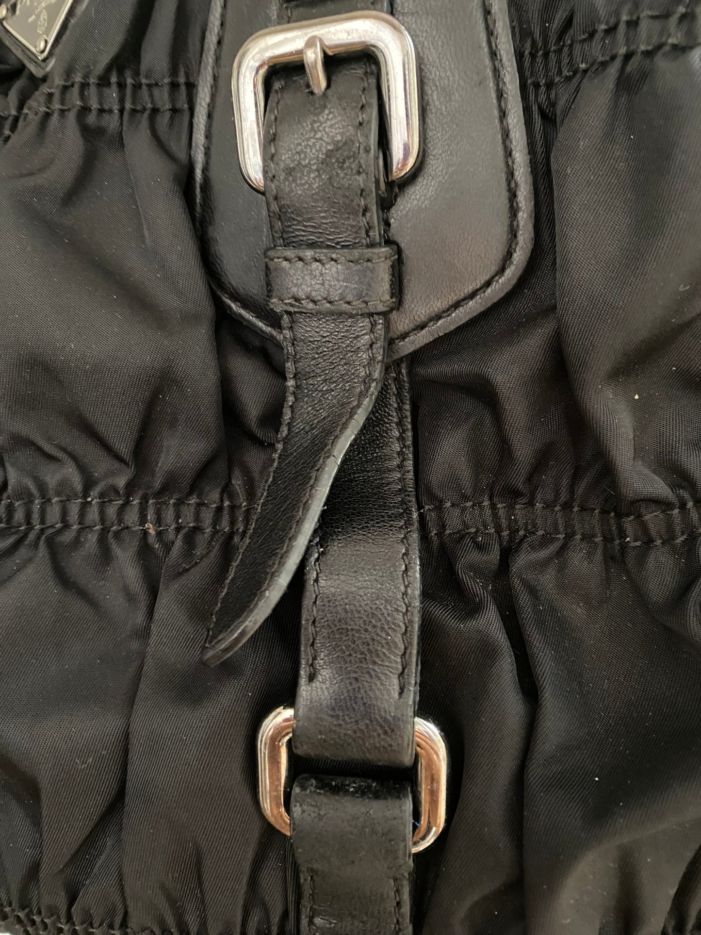 Prada plissé nylon e pelle