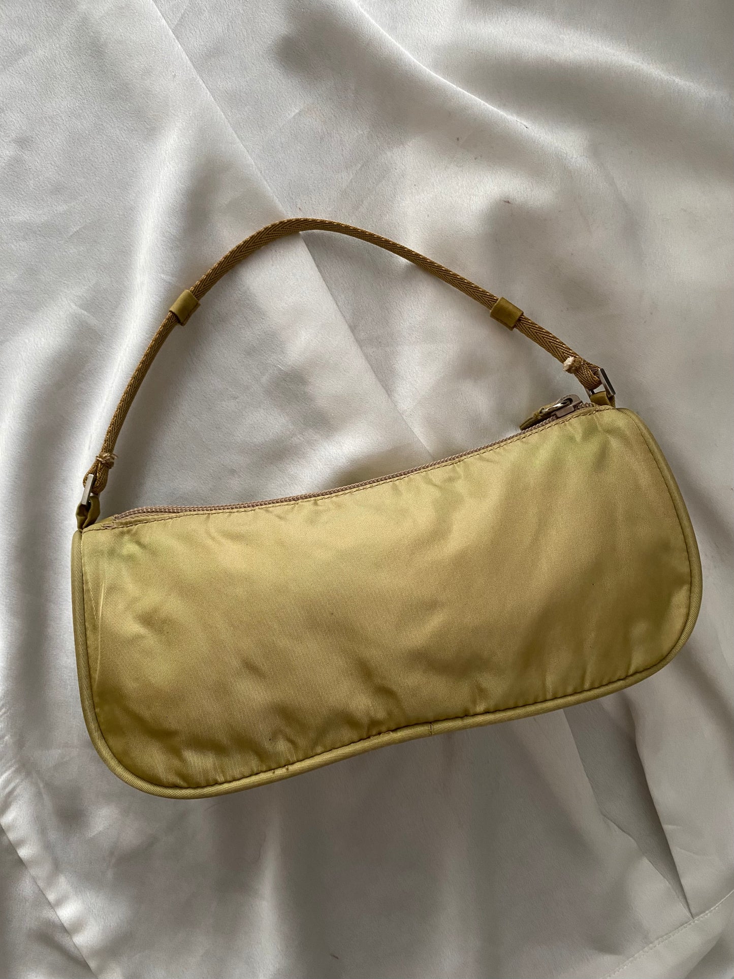 Prada hobo 2002
