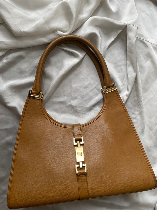 Gucci bardot hazelnut