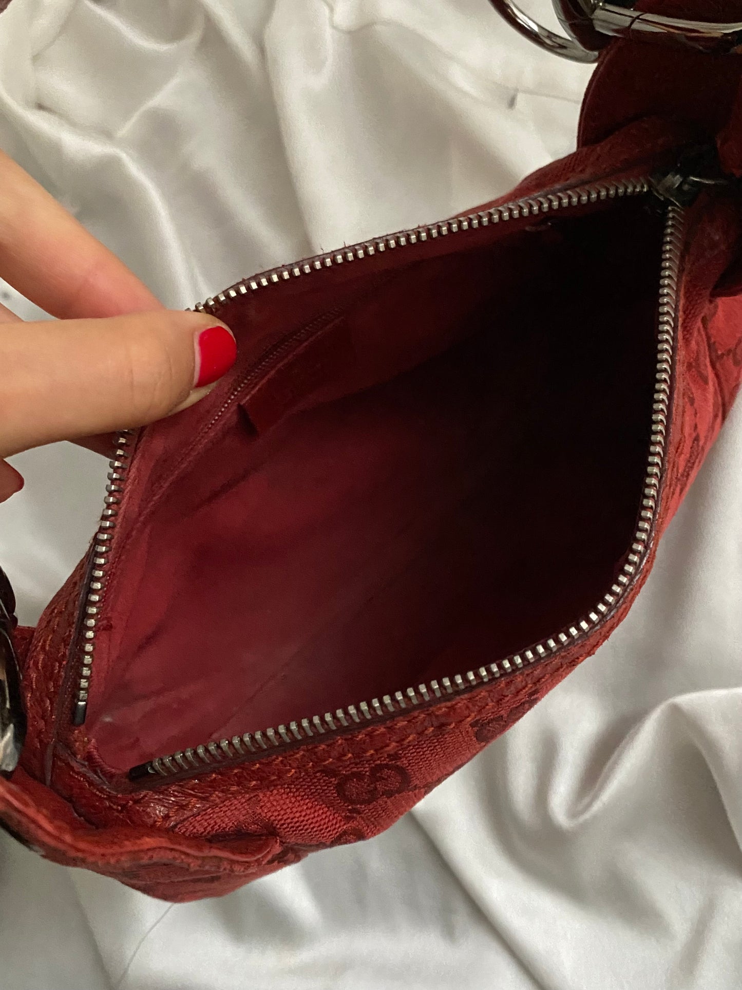 Gucci small hobo cherry red