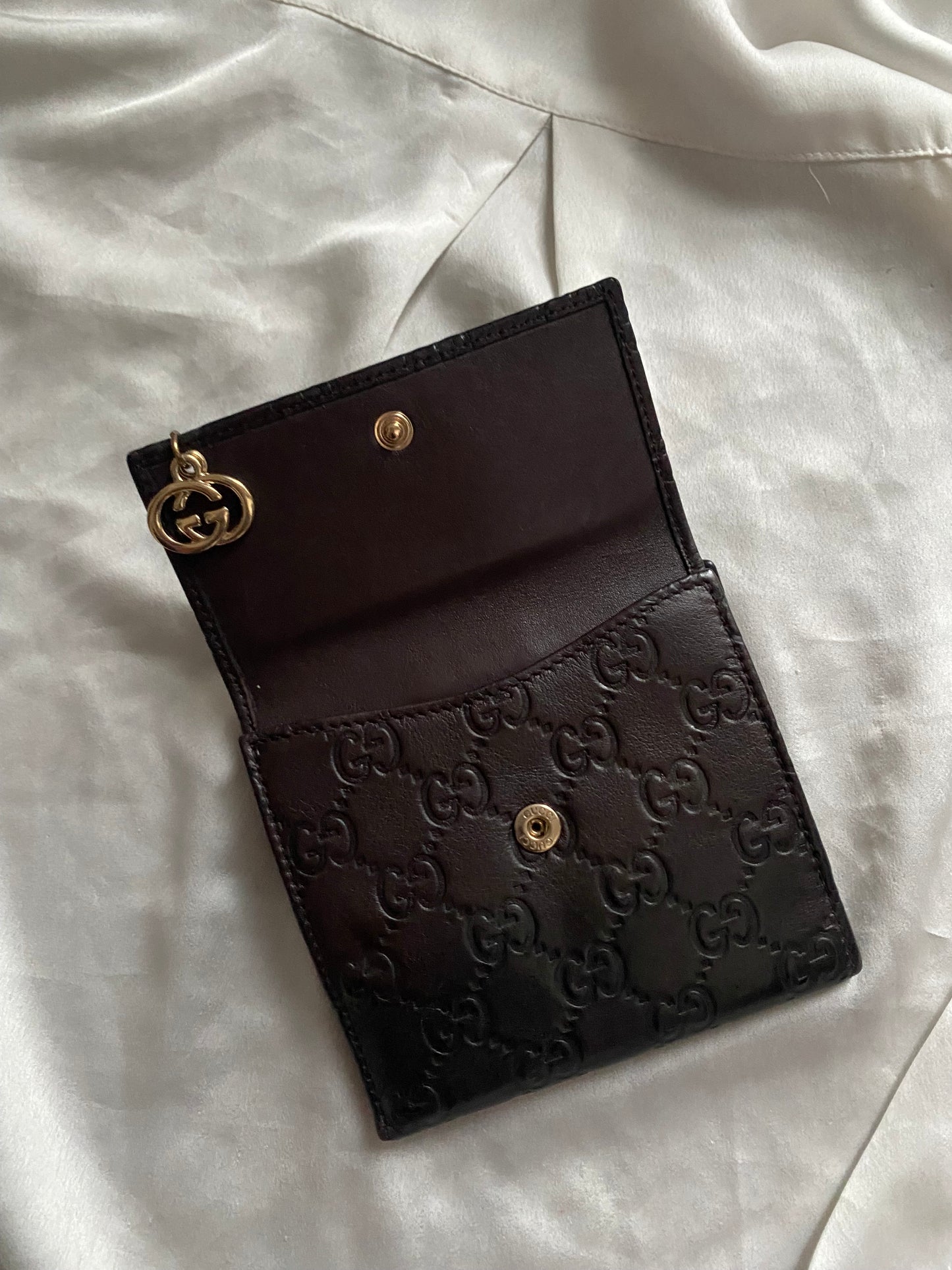Gucci wallet charm brown
