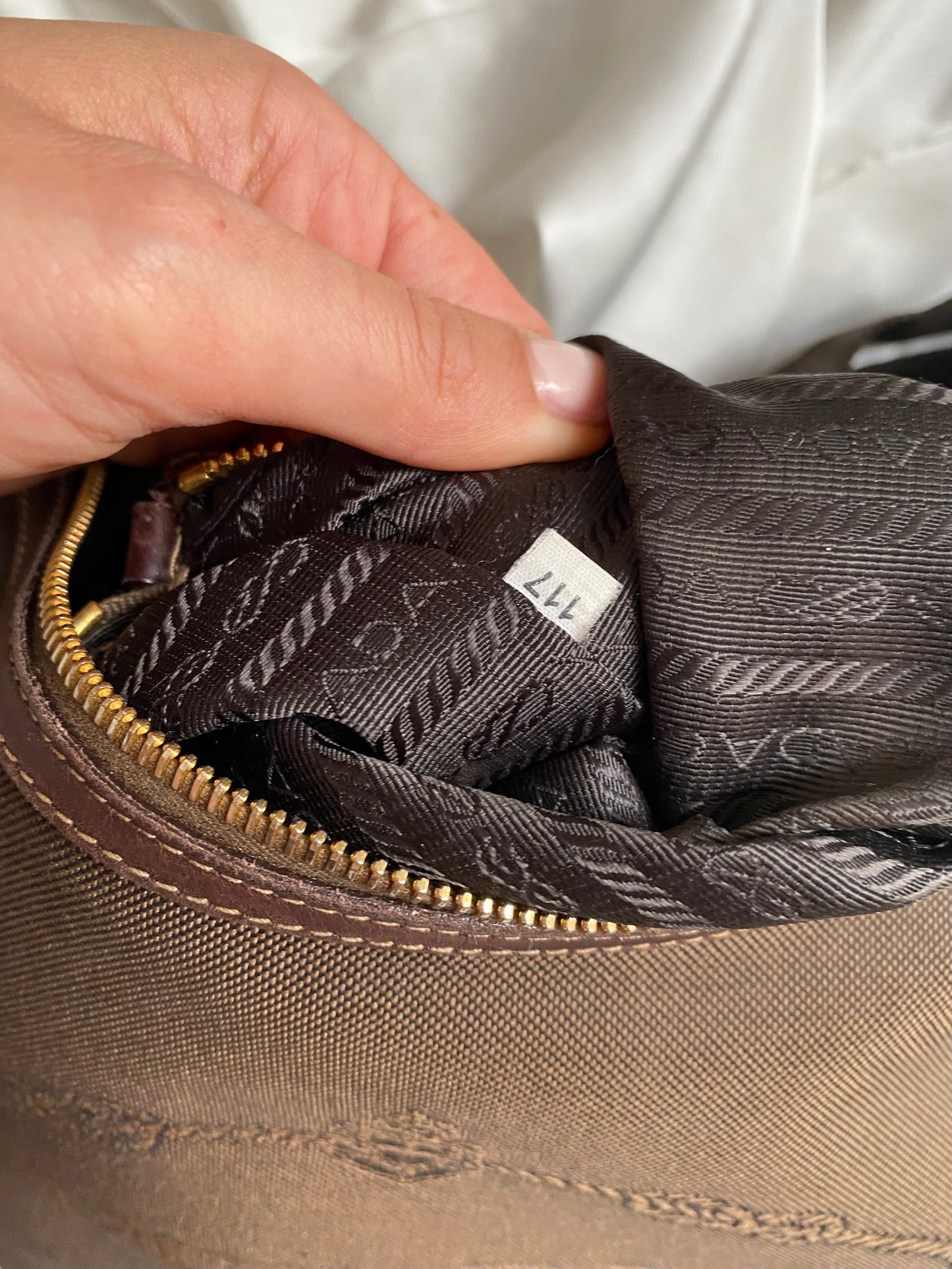 Prada hobo chocolate