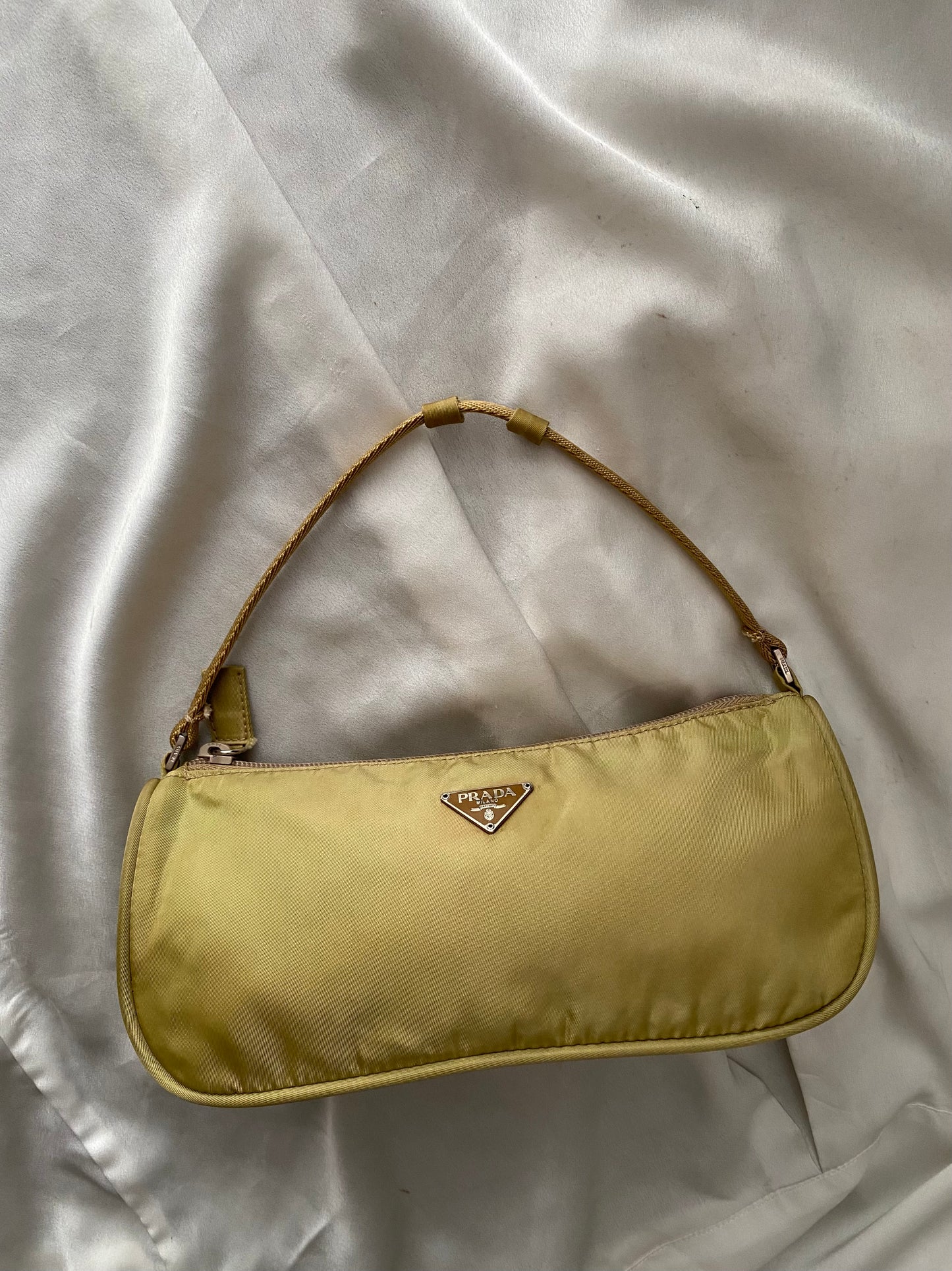 Prada hobo 2002