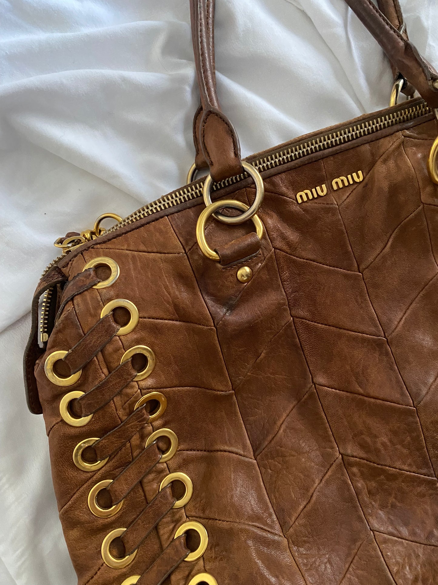 Miu miu grommet tote