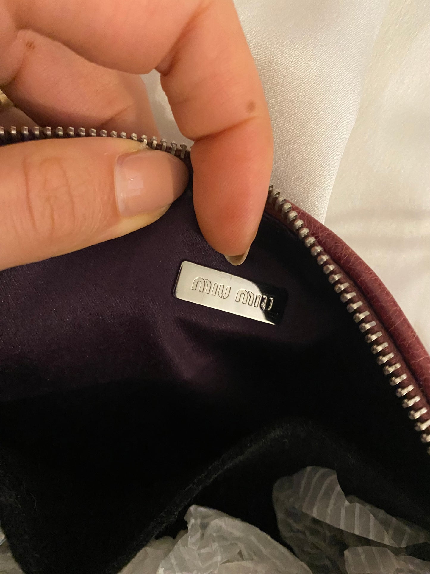 Miu miu pochette burgundy