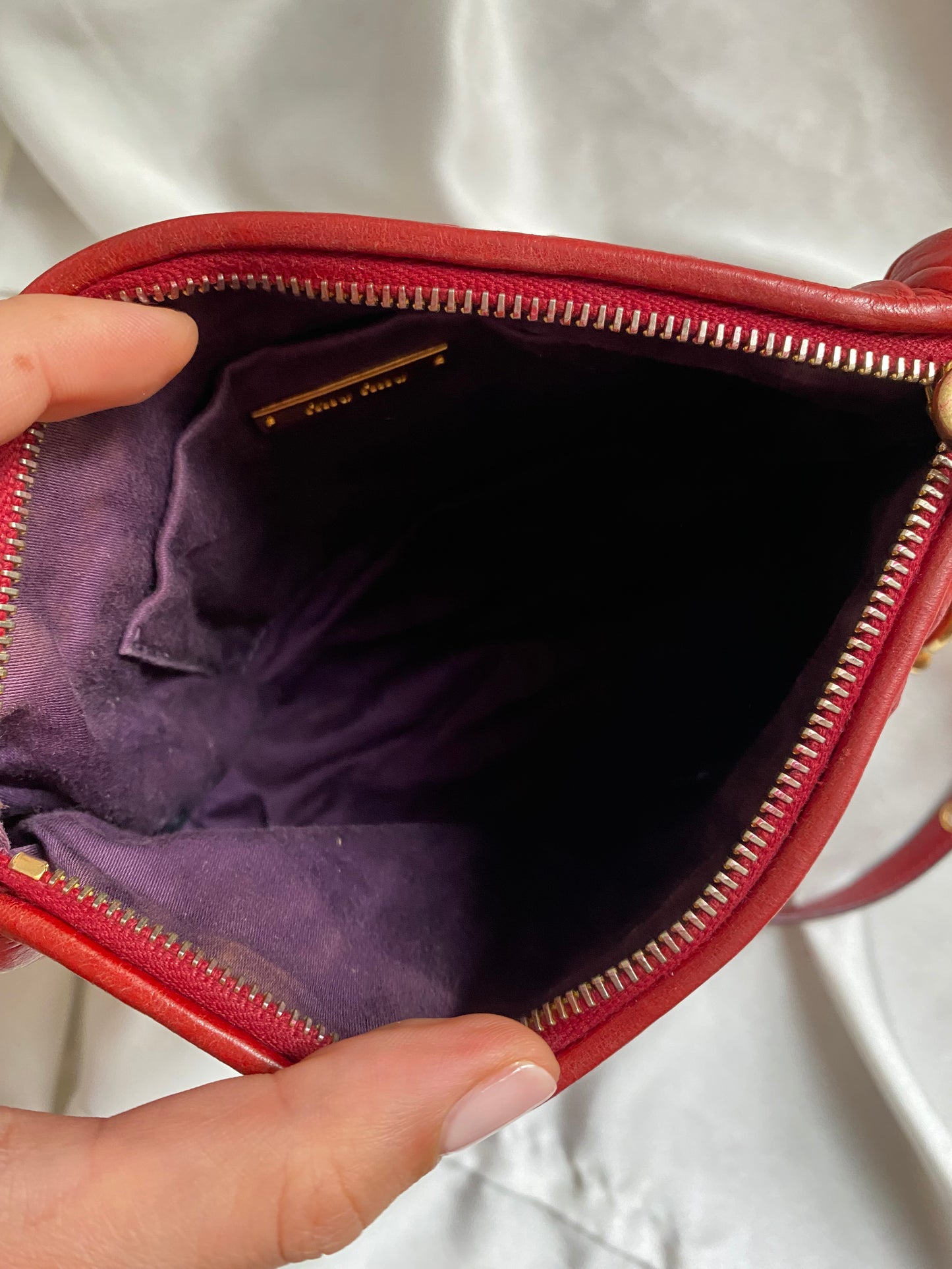 Miu miu matelasse red pochette