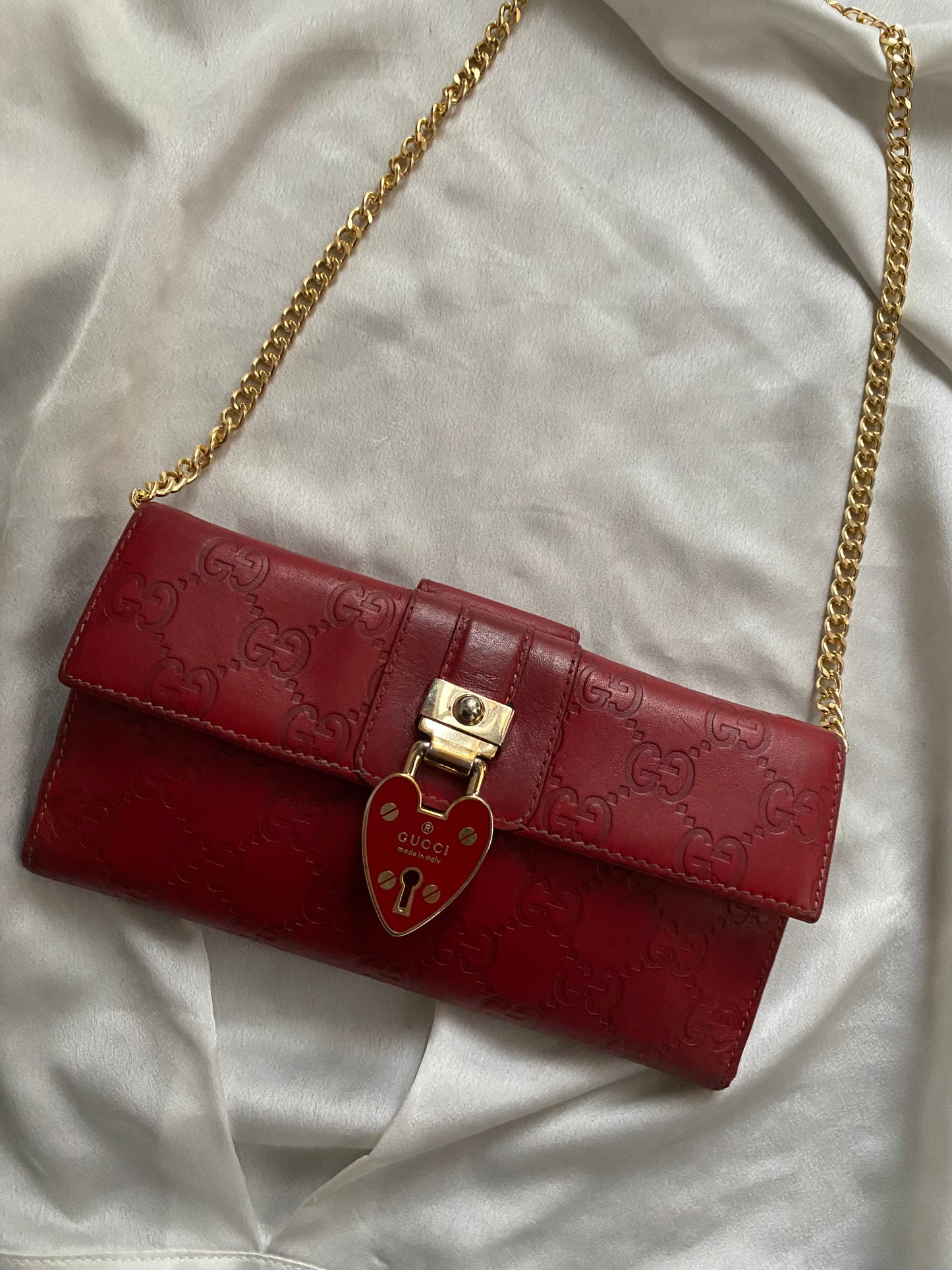 Gucci heart lock pochette