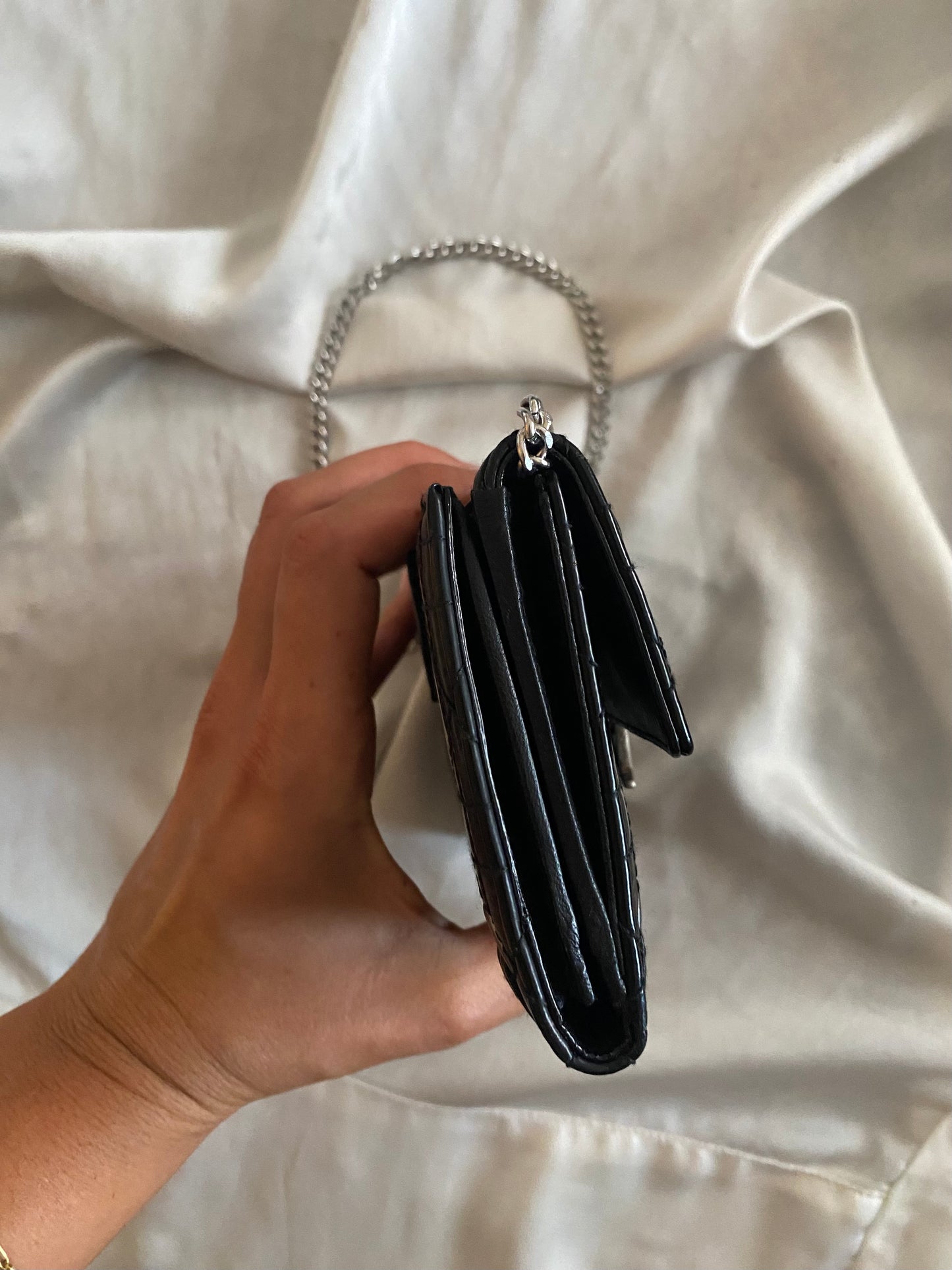 Dior pochette dragonne cannage