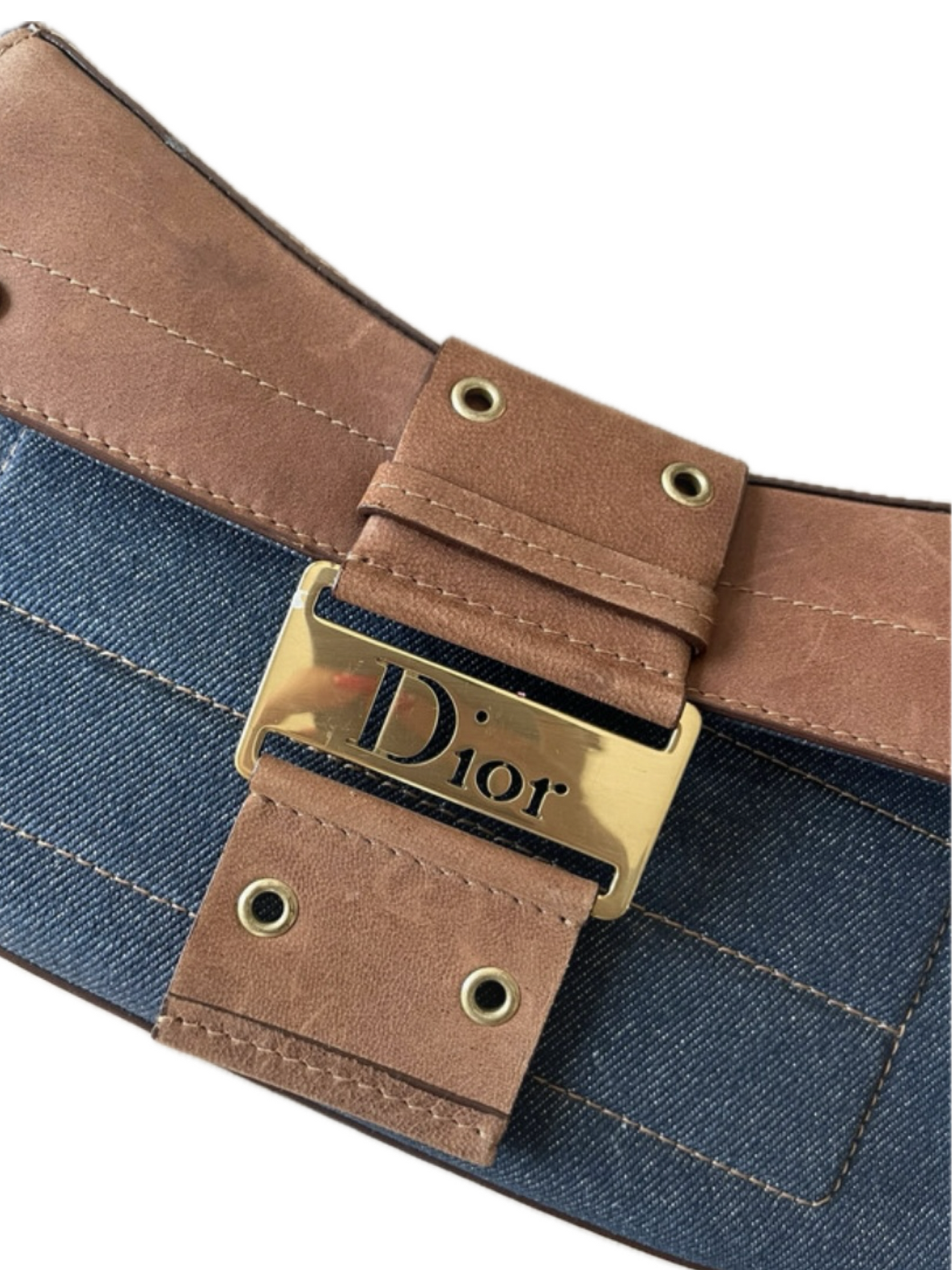 Dior Columbus street chic denim jeans