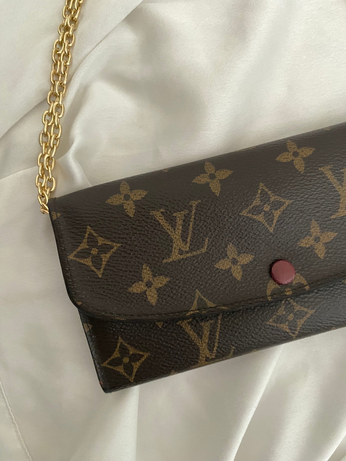 Louis Vuitton pochette Emilie interno fucsia