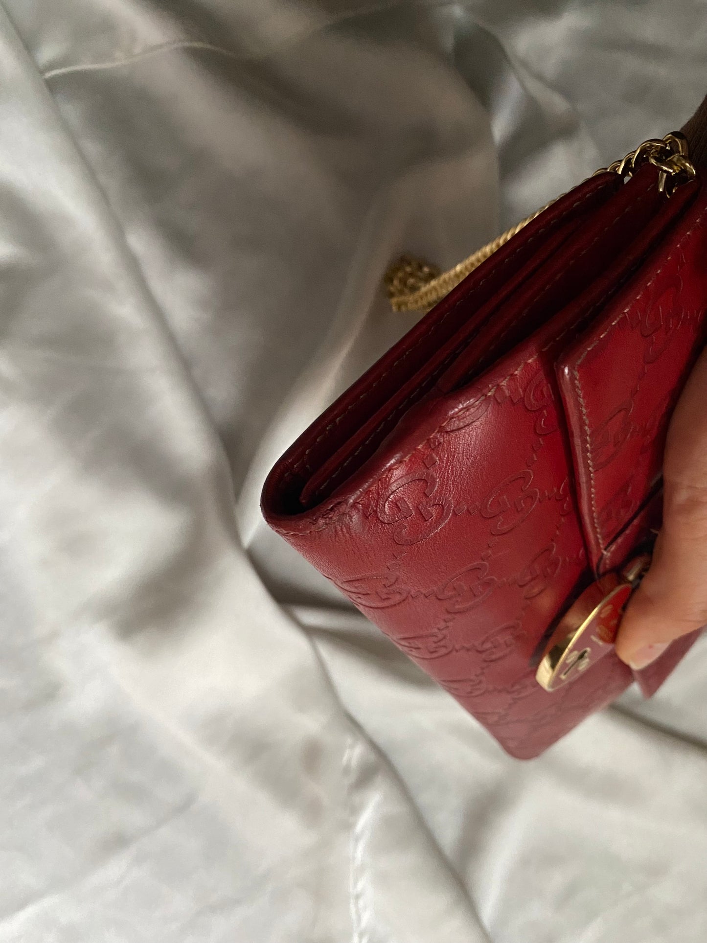 Gucci heart lock pochette