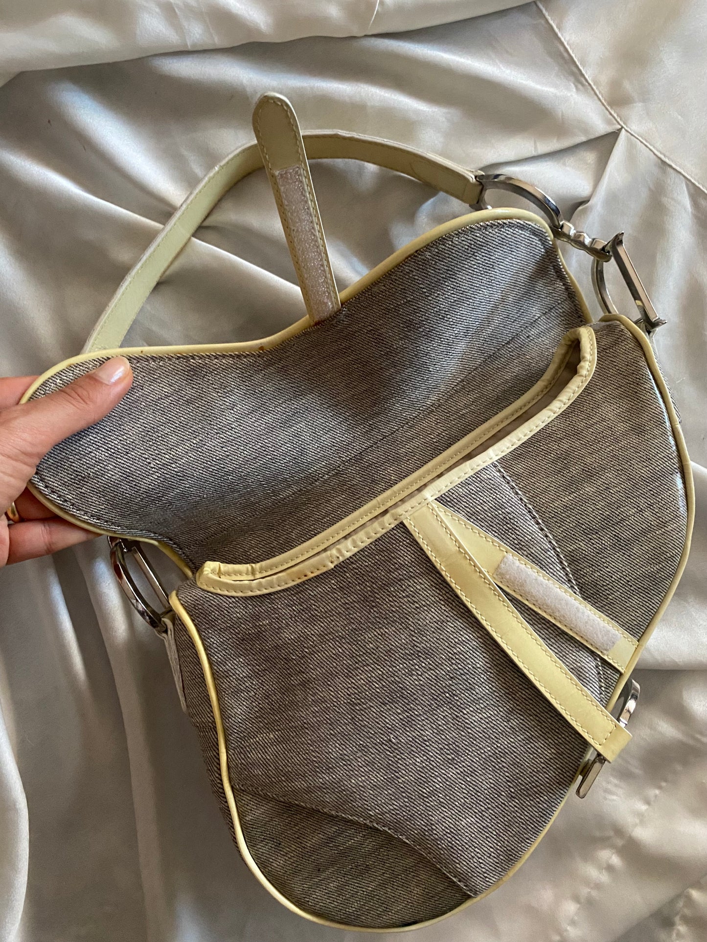Dior saddle denim e butter yellow