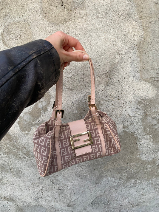Fendi mini sporty croissant cipria