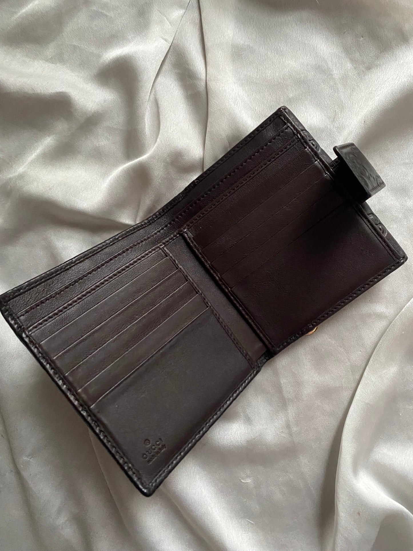 Gucci wallet charm brown