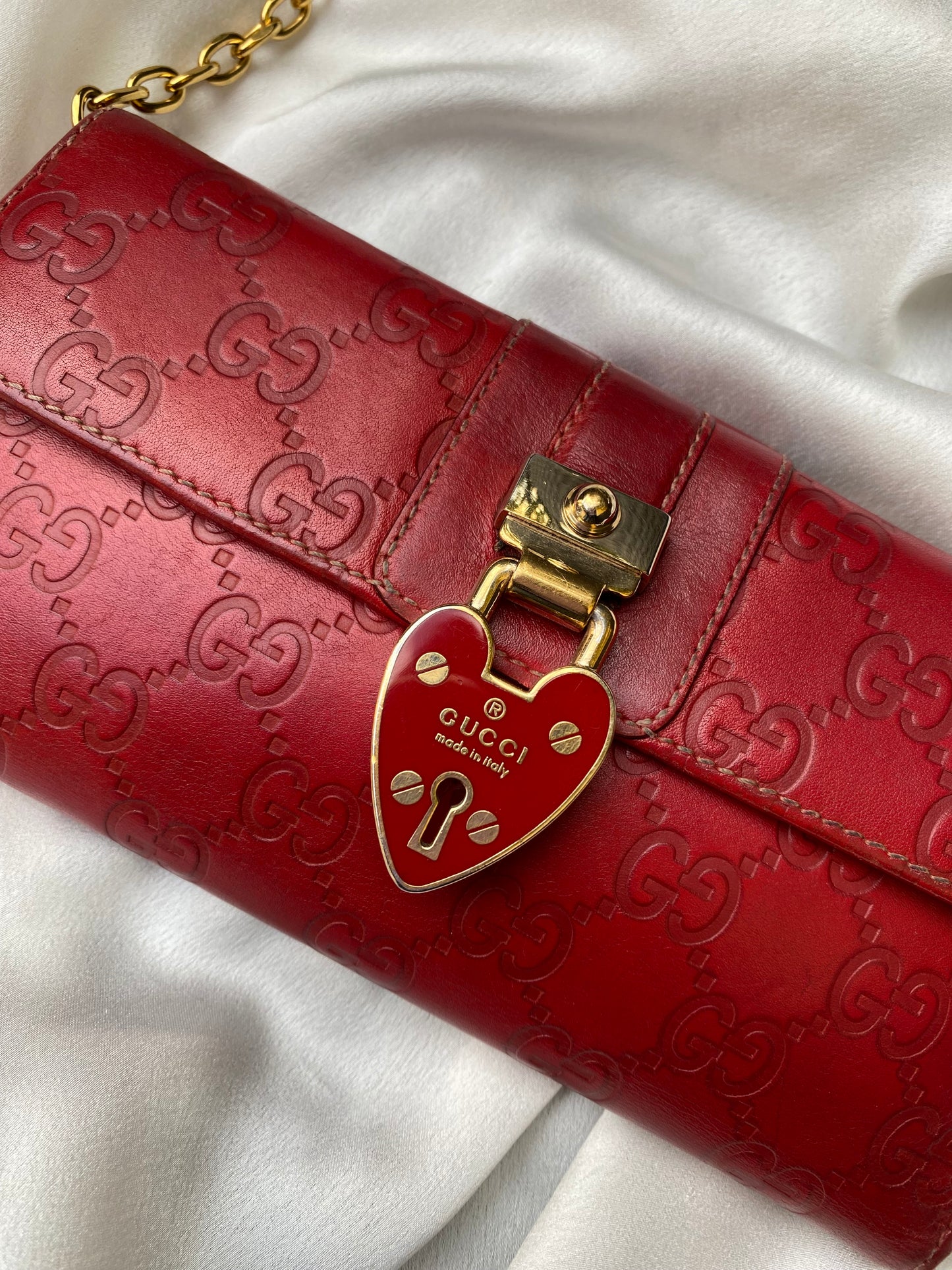 Gucci love lock pochette Cherry