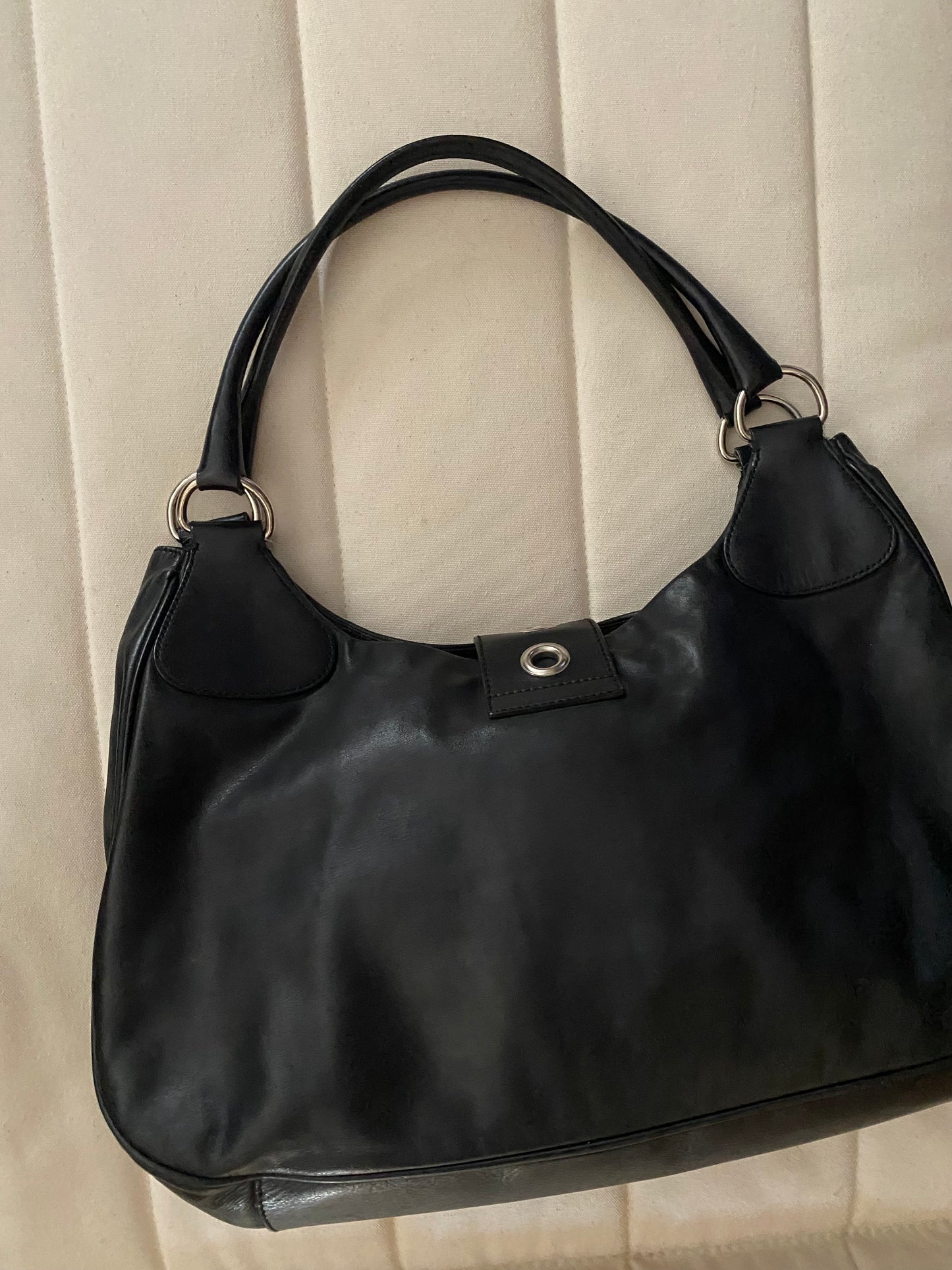 Prada Moon in pelle nera