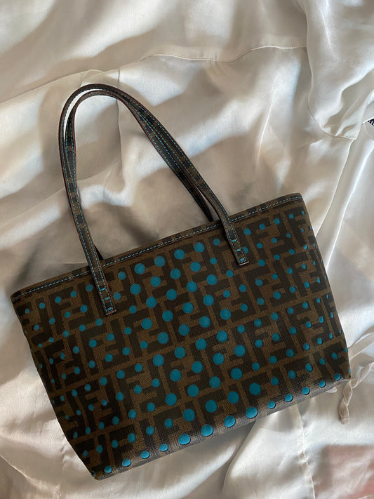 Fendi small roll tote zucca edizione limitata perforated tabacco e pavone
